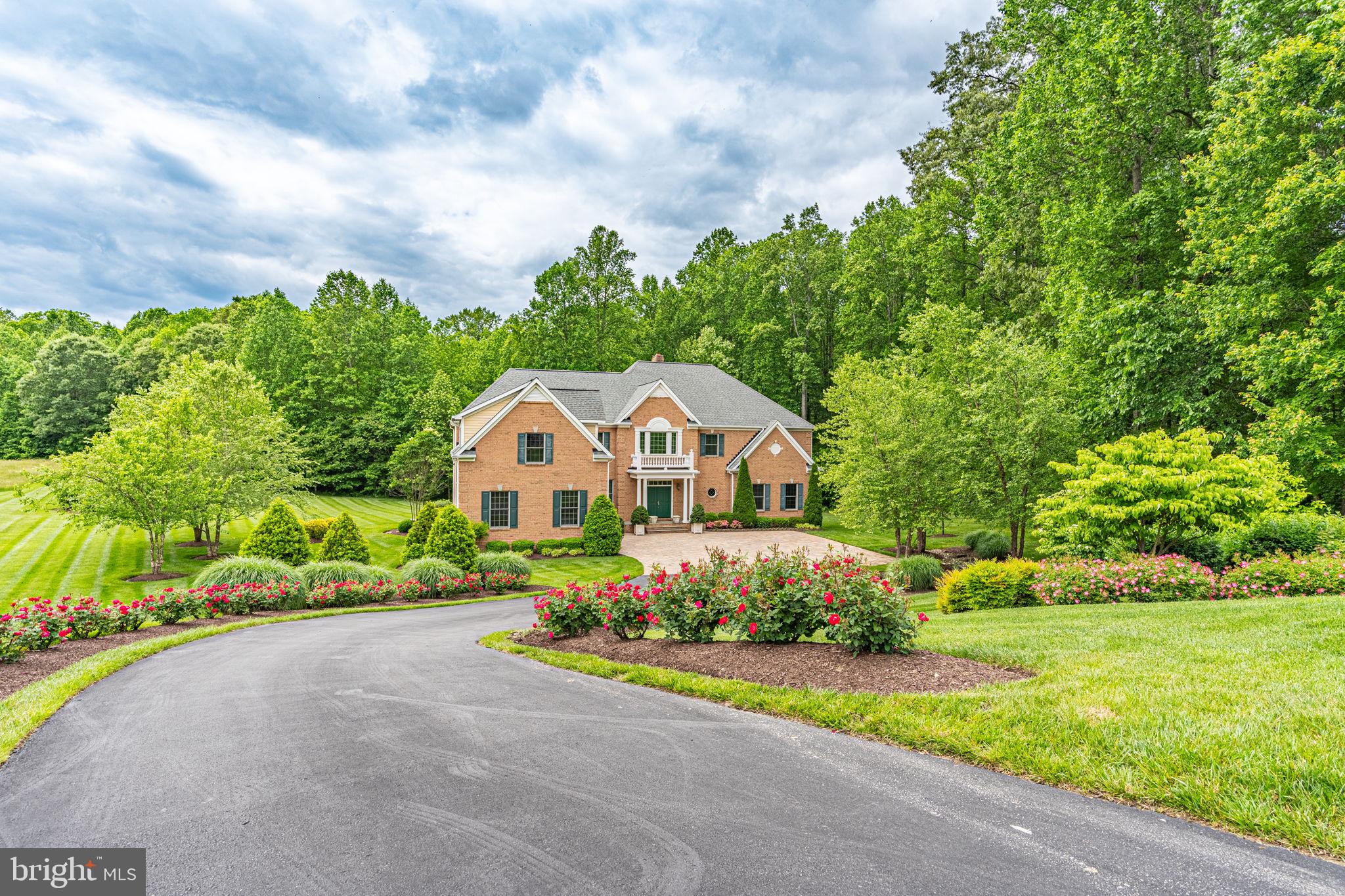 THE VINEYARD - Residential