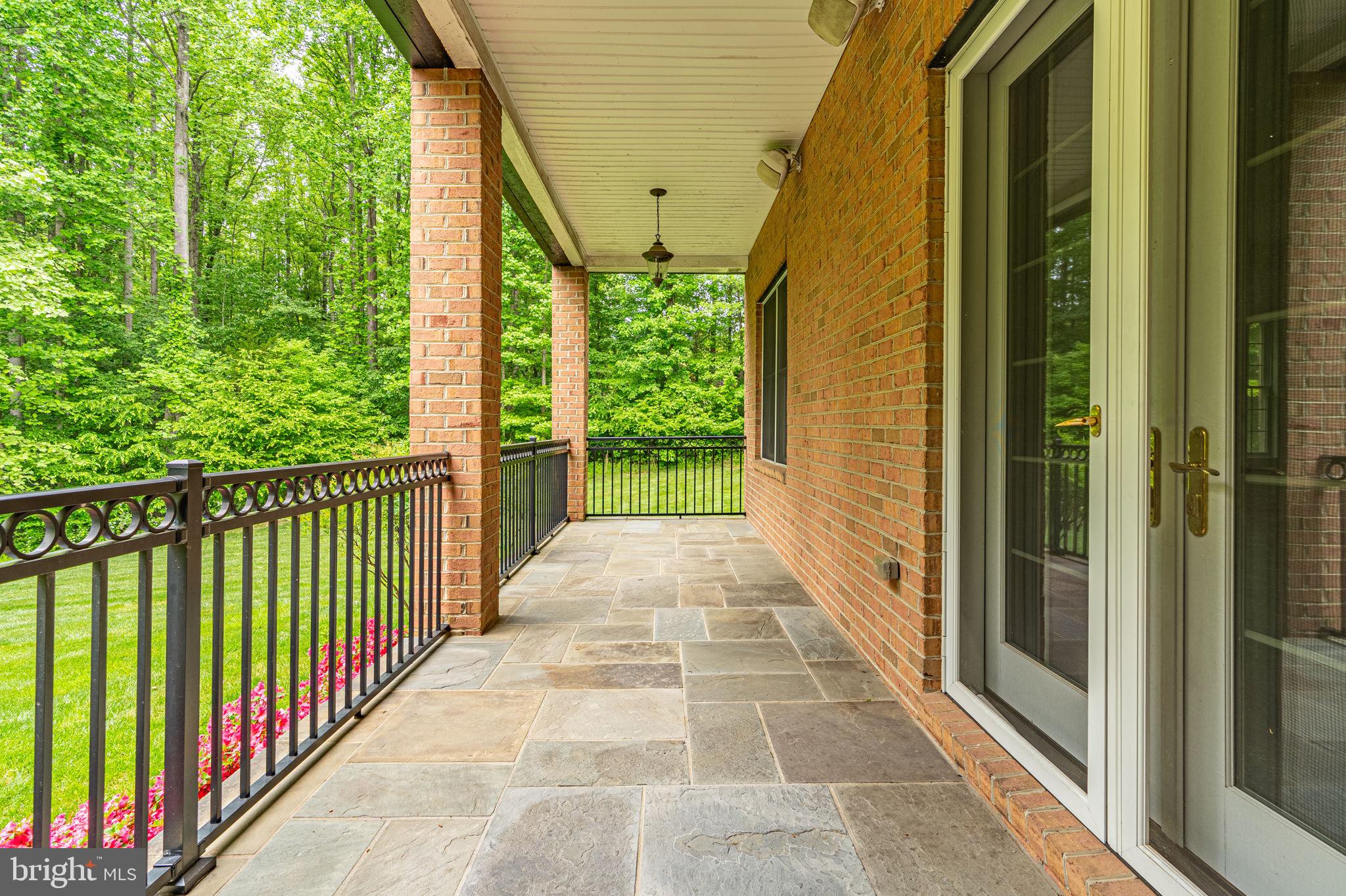 THE VINEYARD - Residential