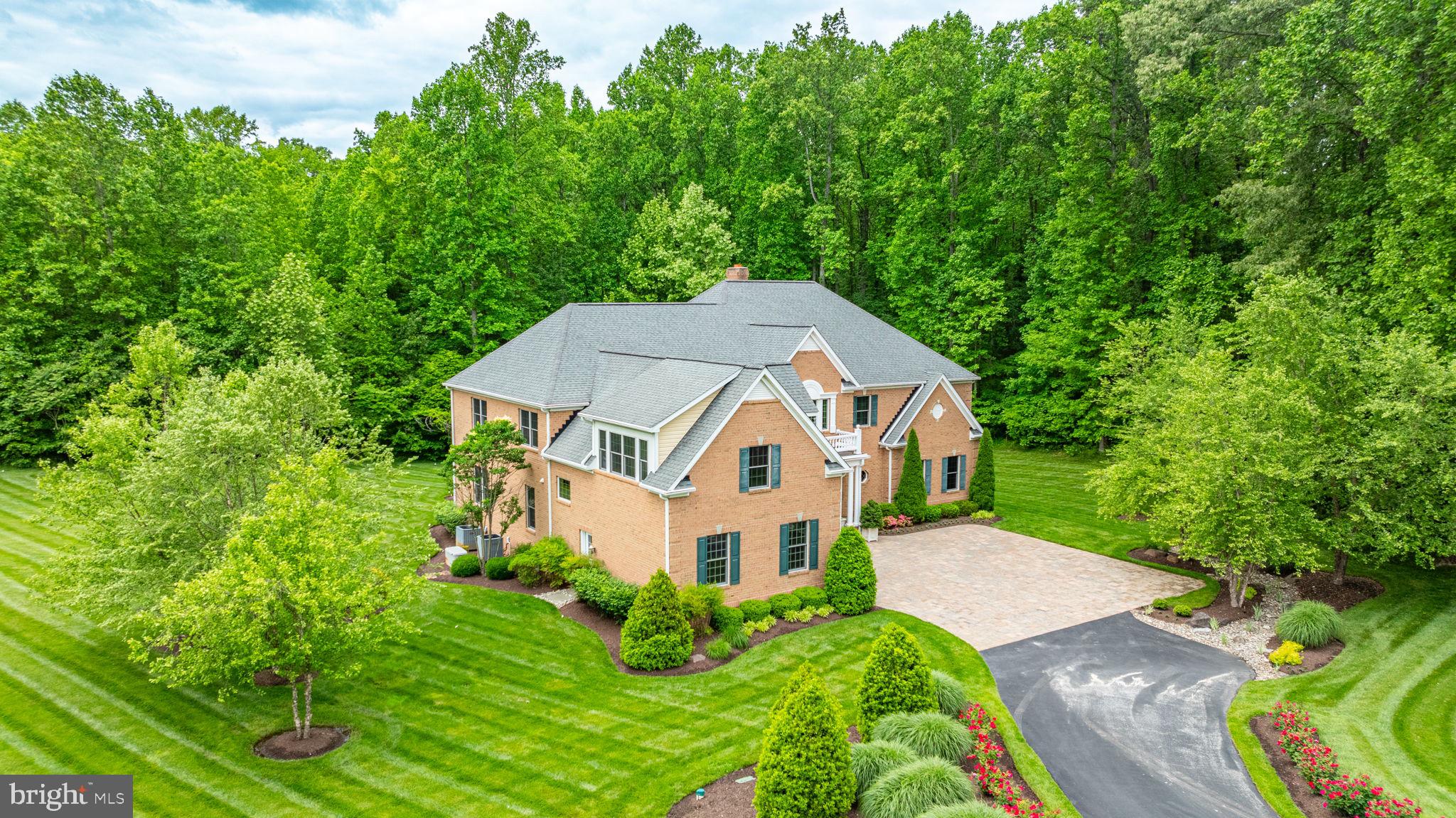 THE VINEYARD - Residential