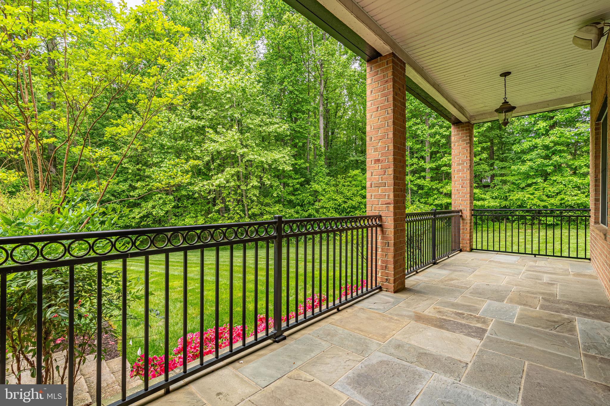 THE VINEYARD - Residential