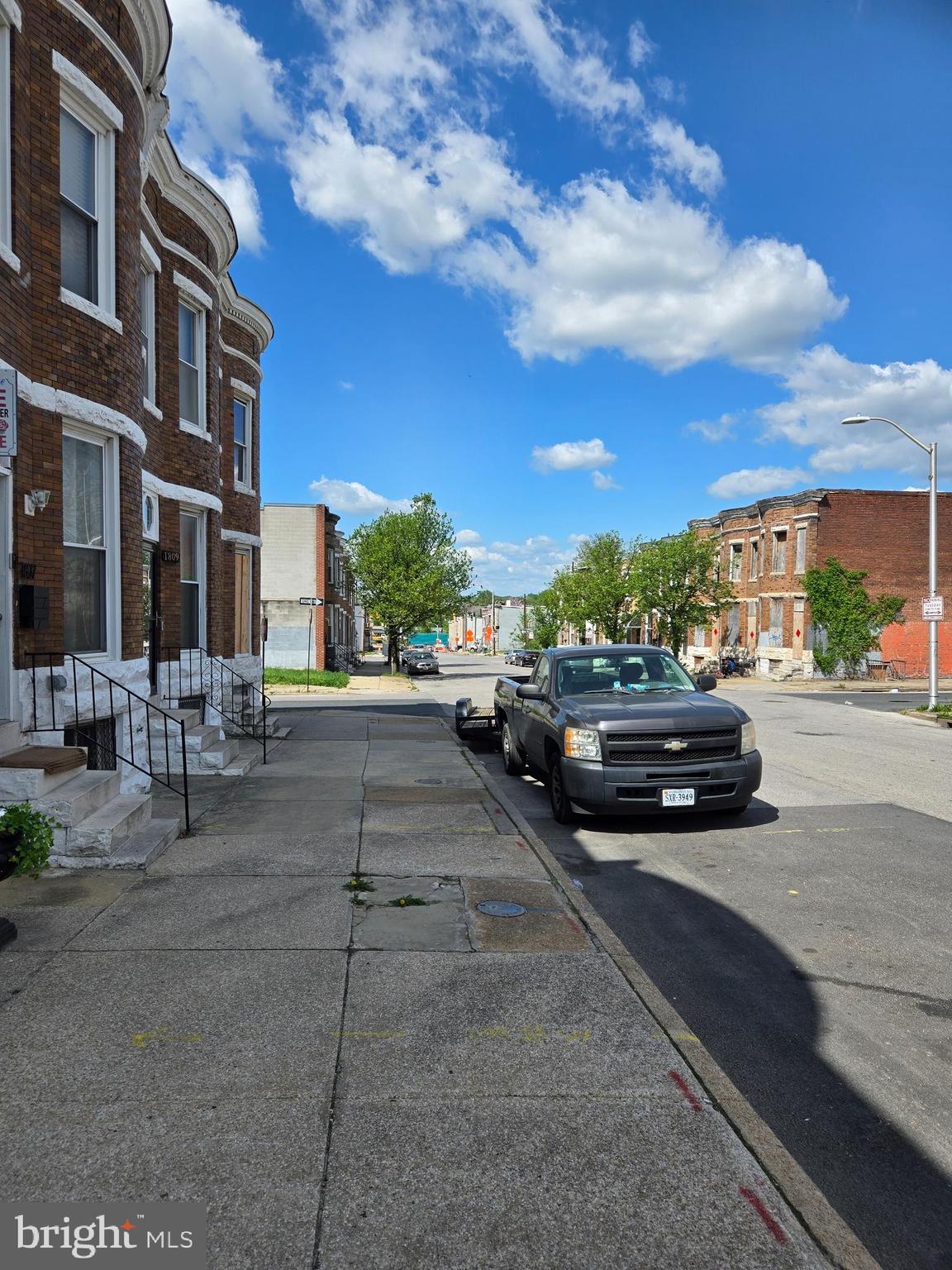 SANDTOWN-WINCHESTER - Residential