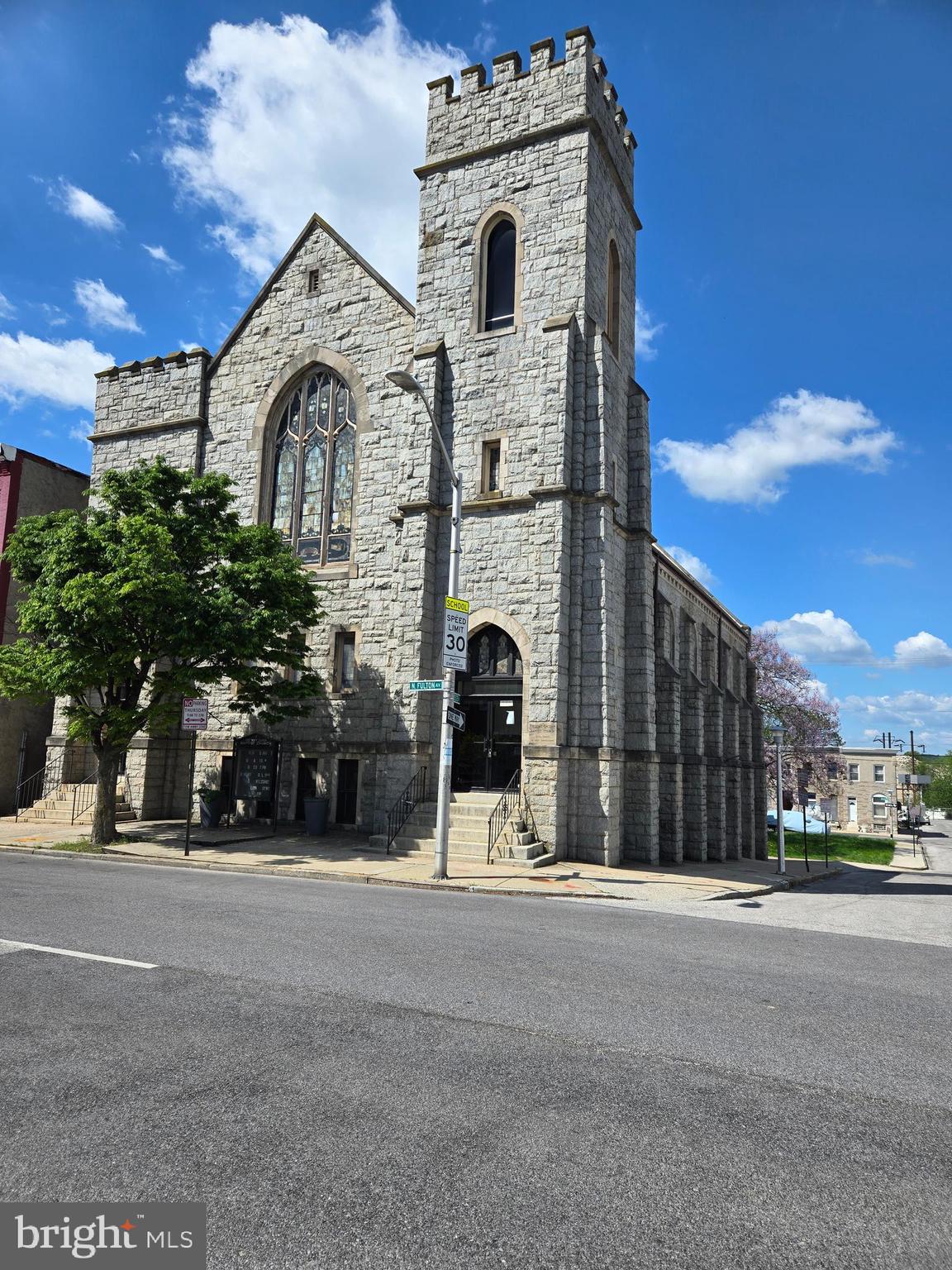 SANDTOWN-WINCHESTER - Residential