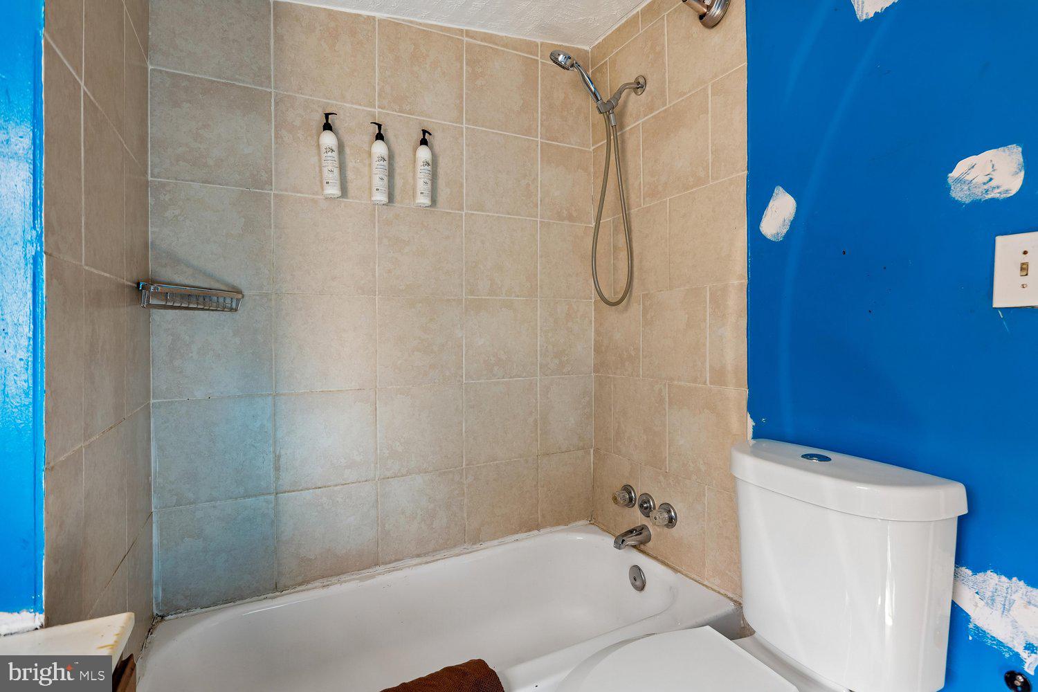 SANDTOWN-WINCHESTER - Residential