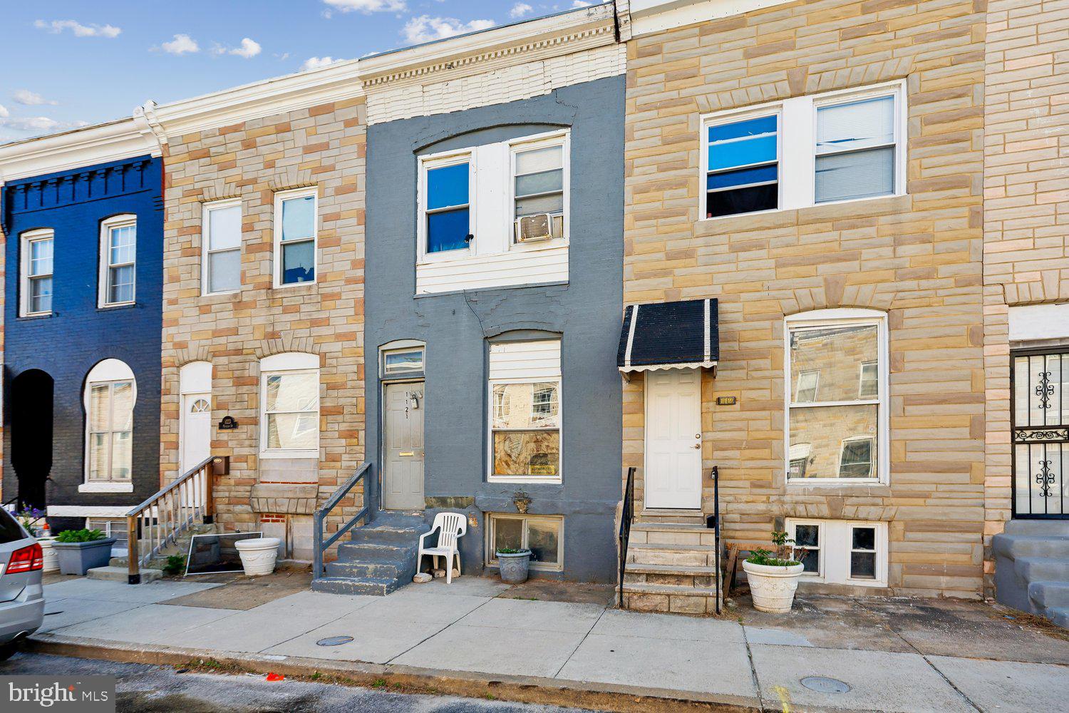 SANDTOWN-WINCHESTER - Residential