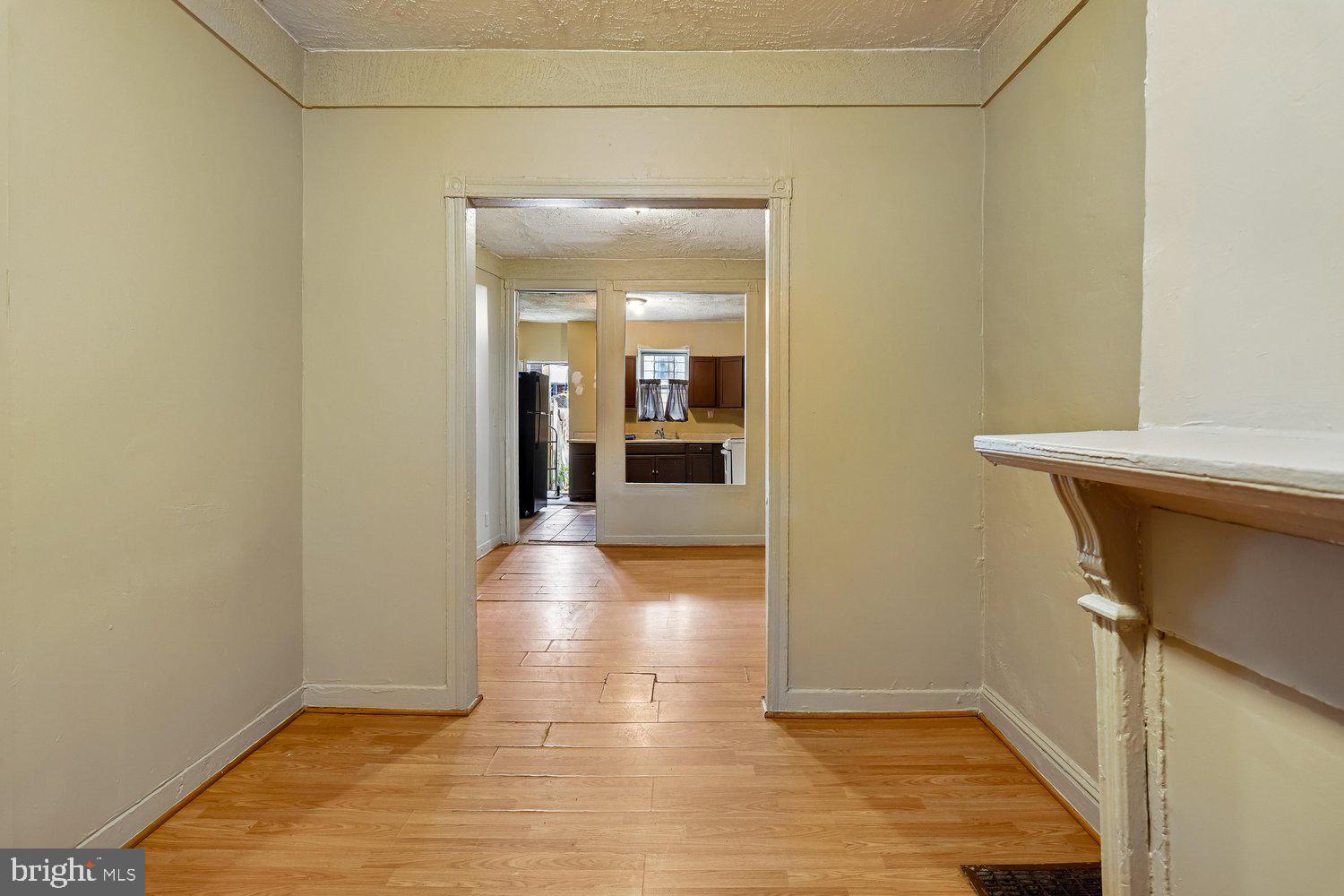 SANDTOWN-WINCHESTER - Residential