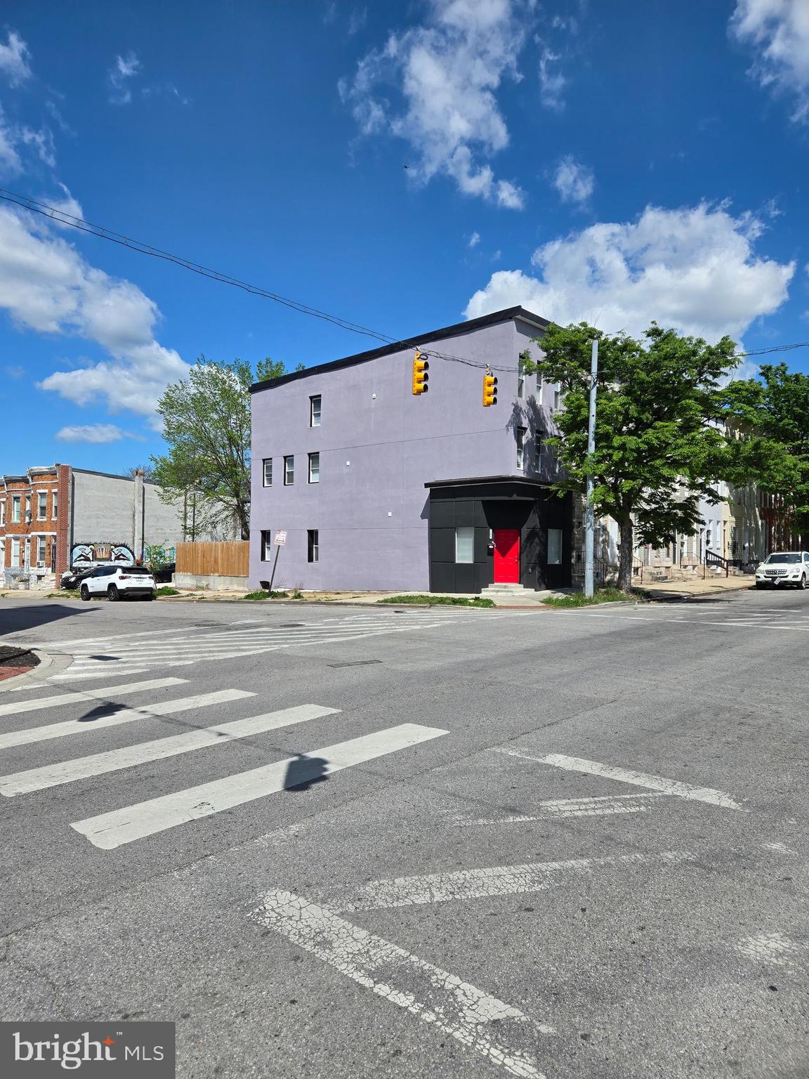 SANDTOWN-WINCHESTER - Residential