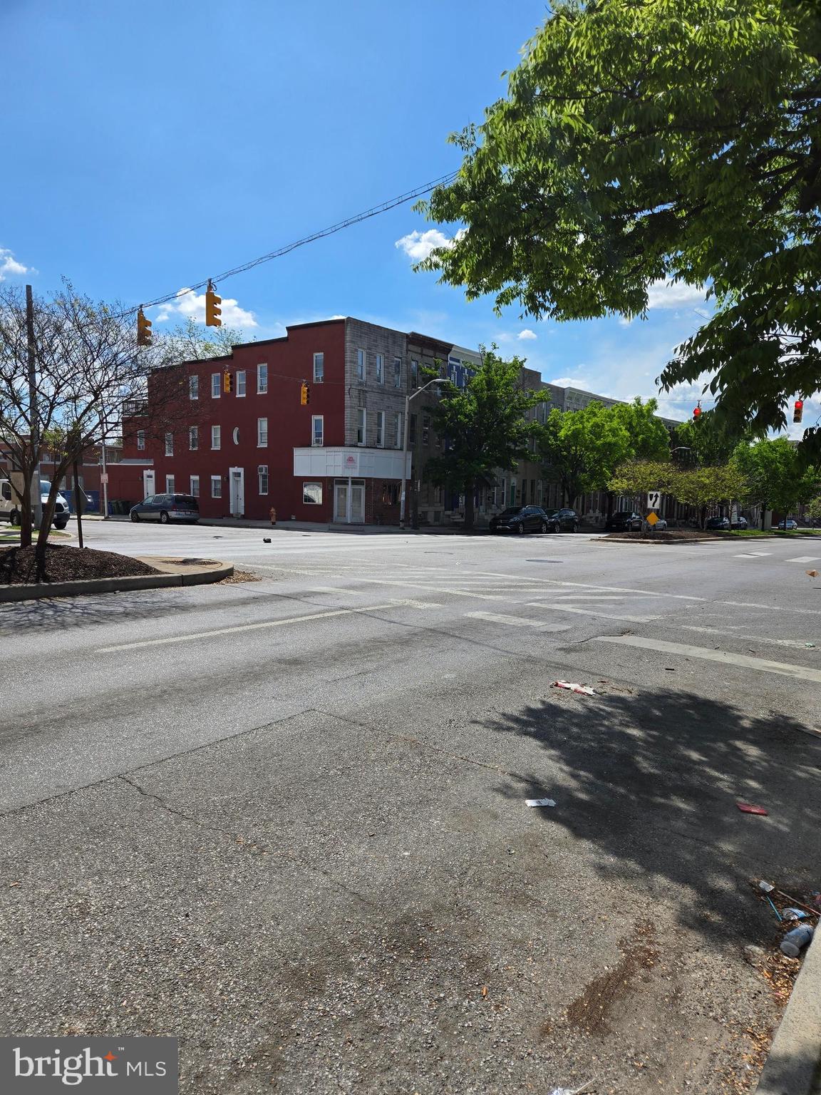 SANDTOWN-WINCHESTER - Residential