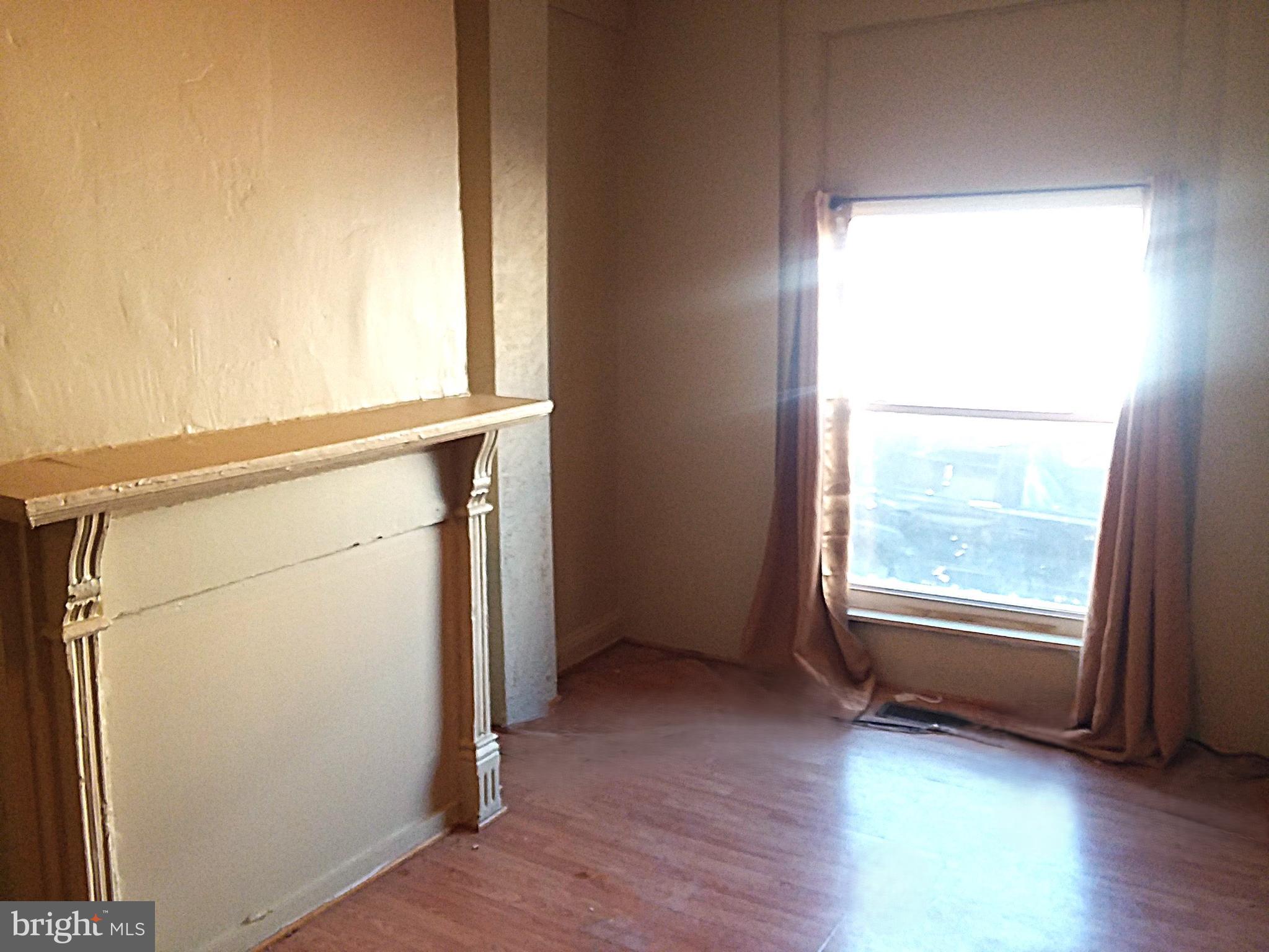 SANDTOWN-WINCHESTER - Residential