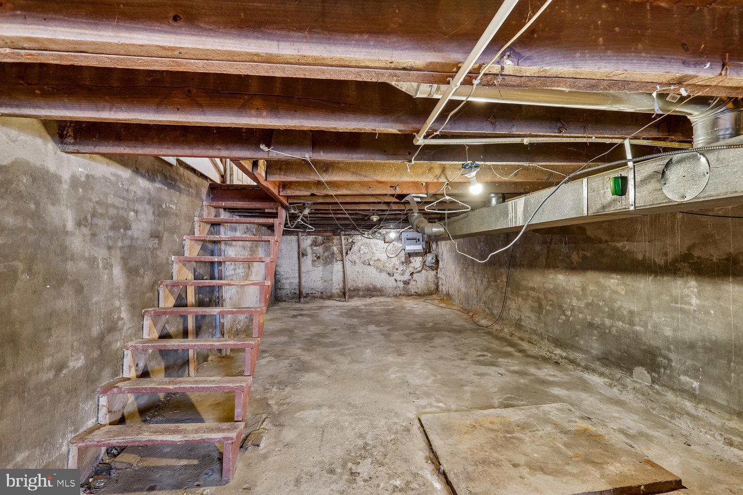 SANDTOWN-WINCHESTER - Residential