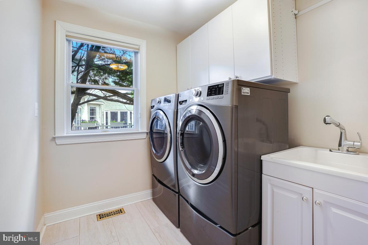 WOODLANDS - Residential