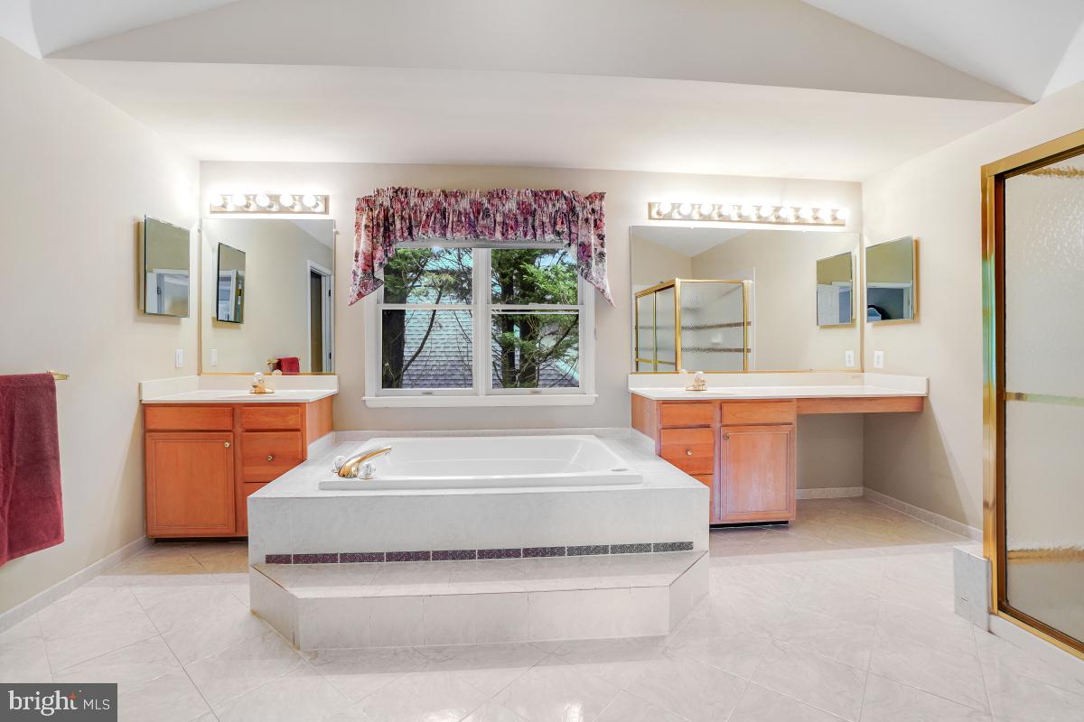 WOODLANDS - Residential