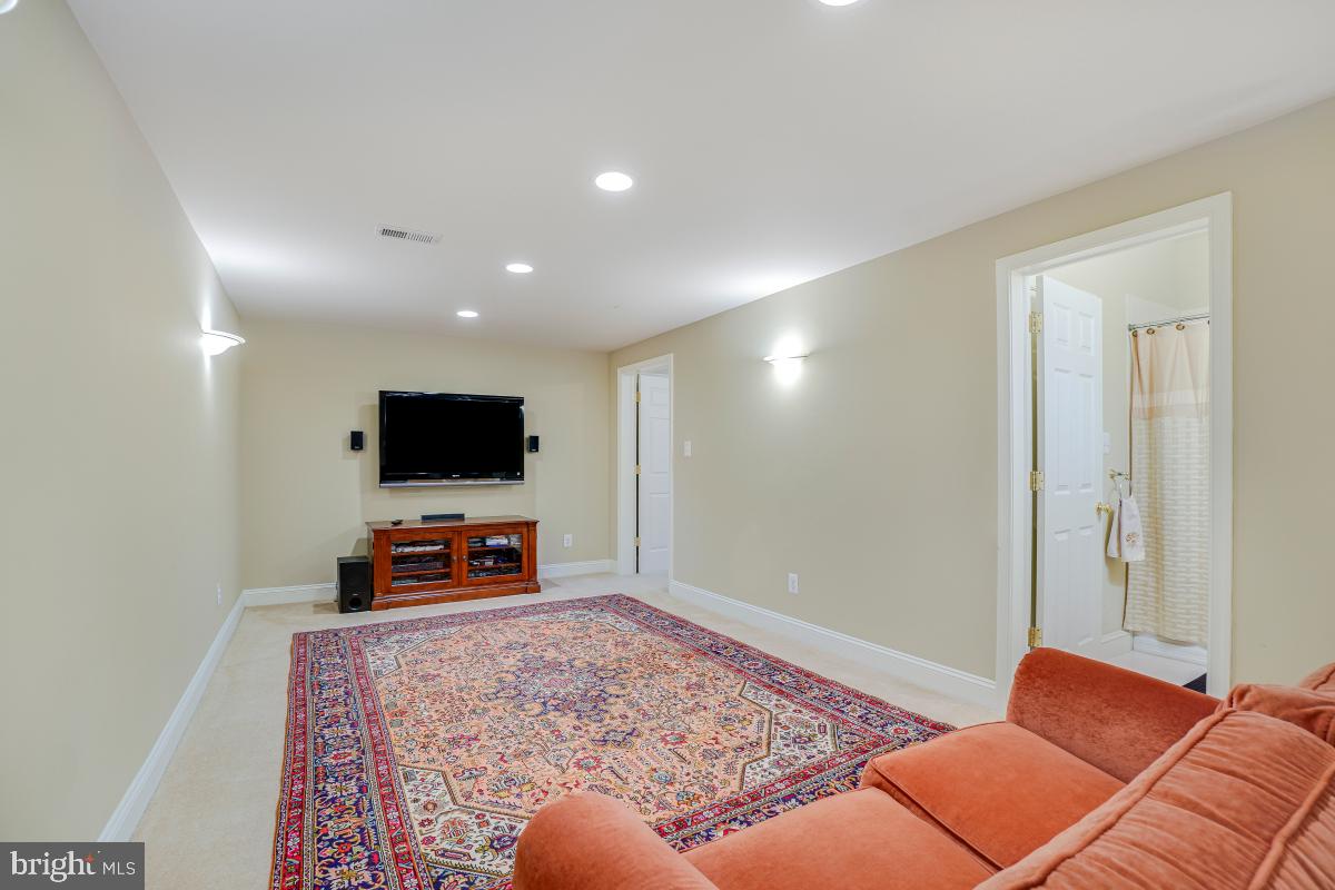 WOODLANDS - Residential