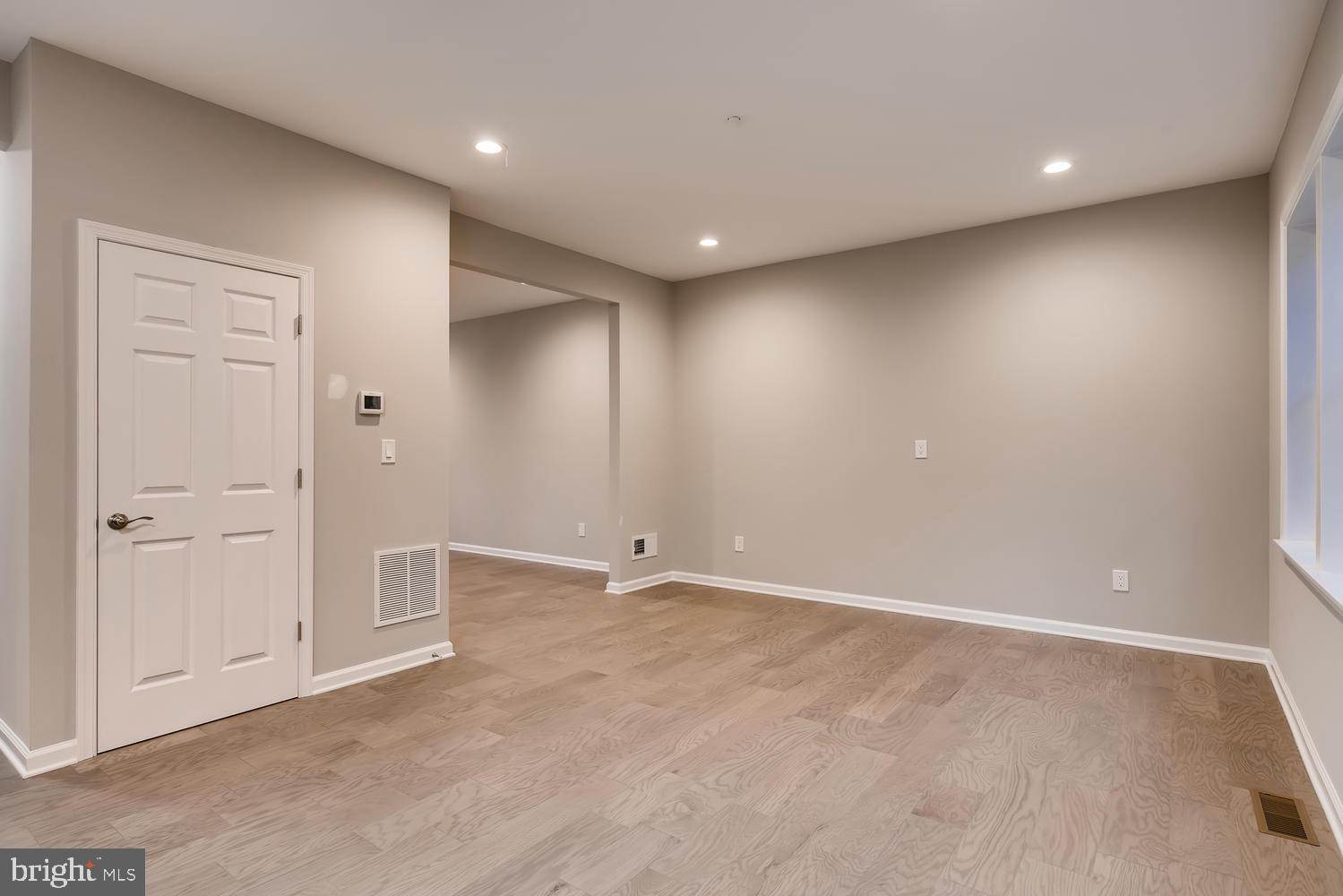 VICTORY VILLA - Residential