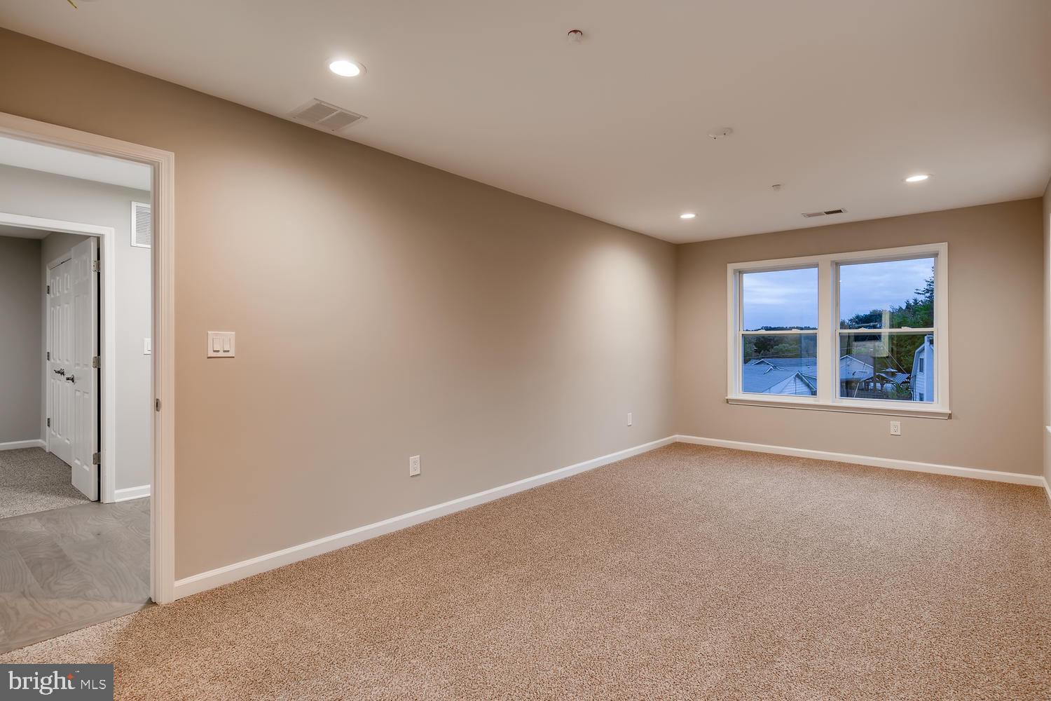 VICTORY VILLA - Residential