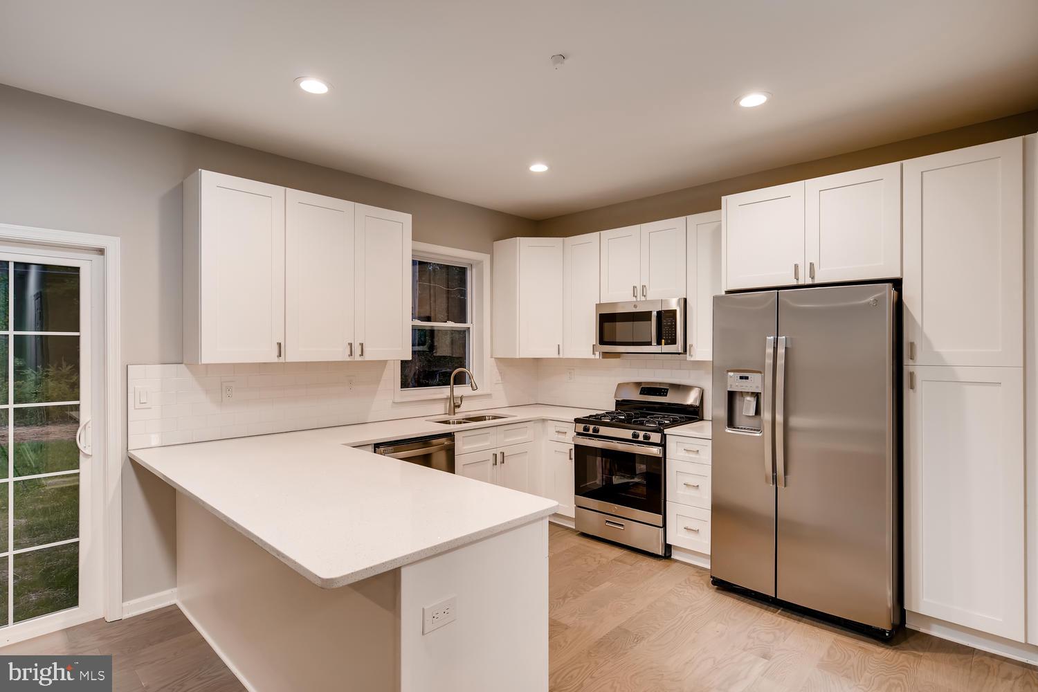 VICTORY VILLA - Residential