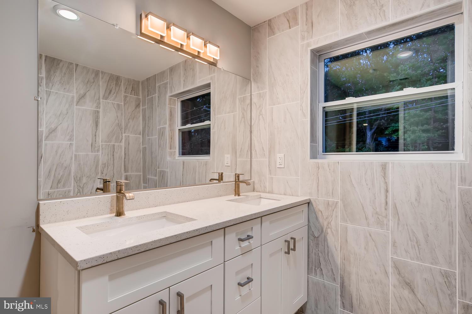 VICTORY VILLA - Residential