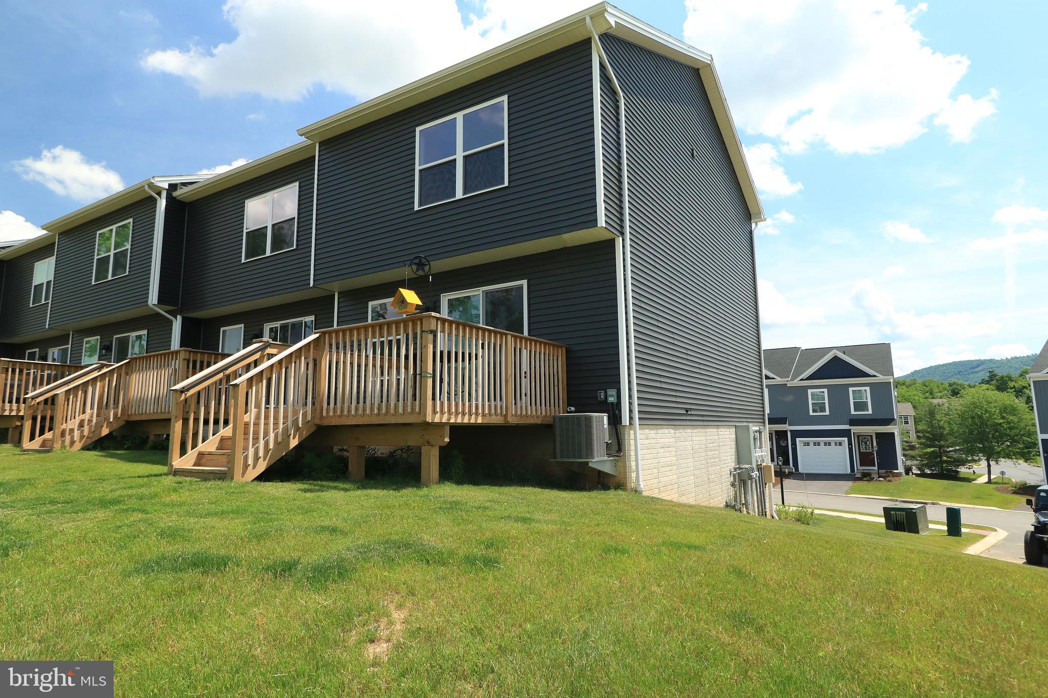 STEEPLECHASE - Residential