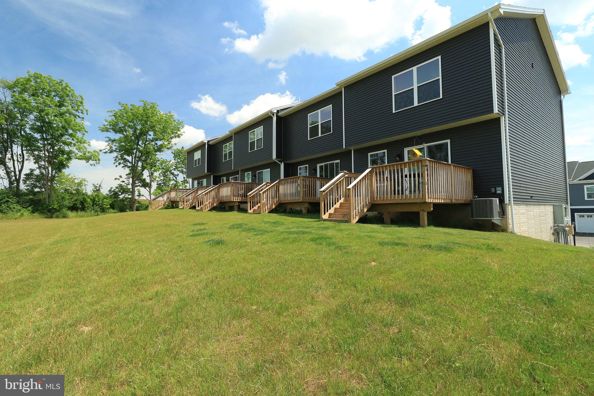 STEEPLECHASE - Residential