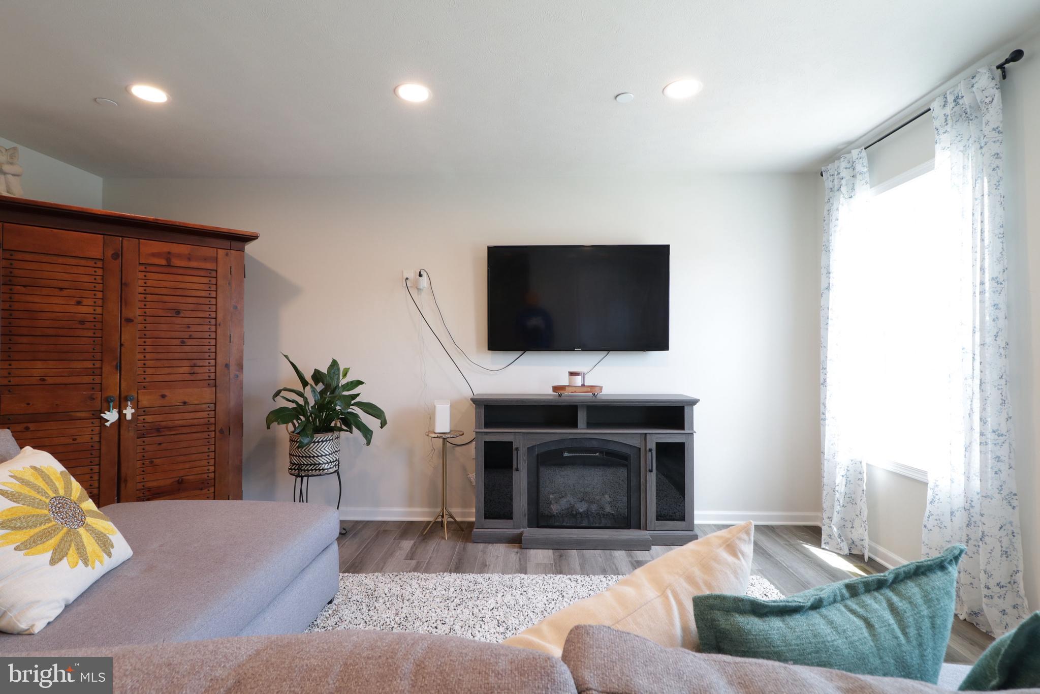 STEEPLECHASE - Residential