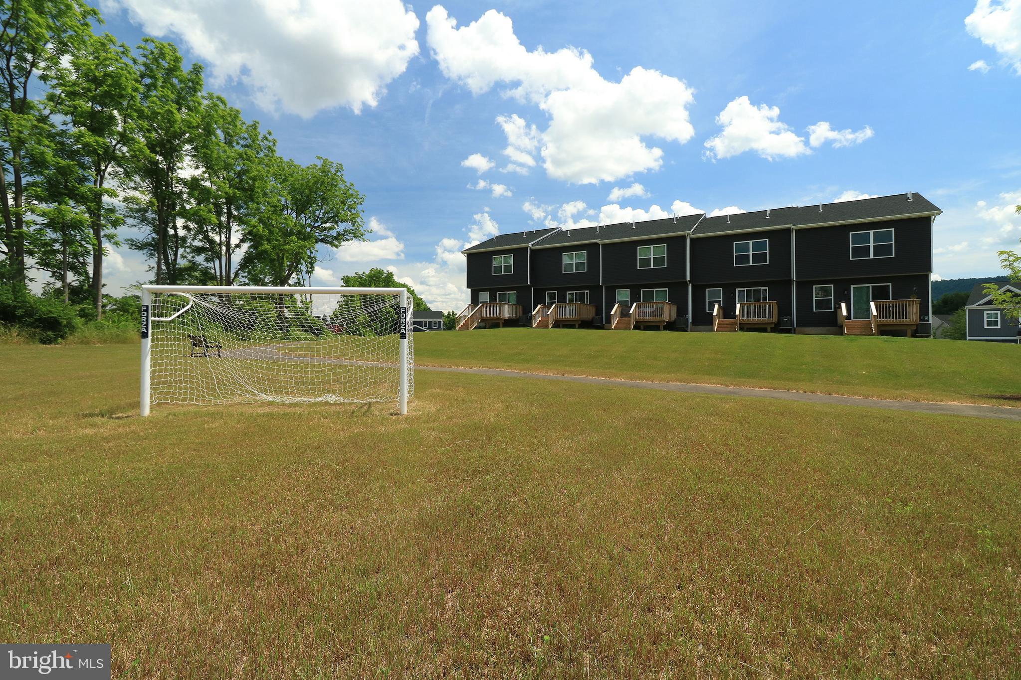 STEEPLECHASE - Residential