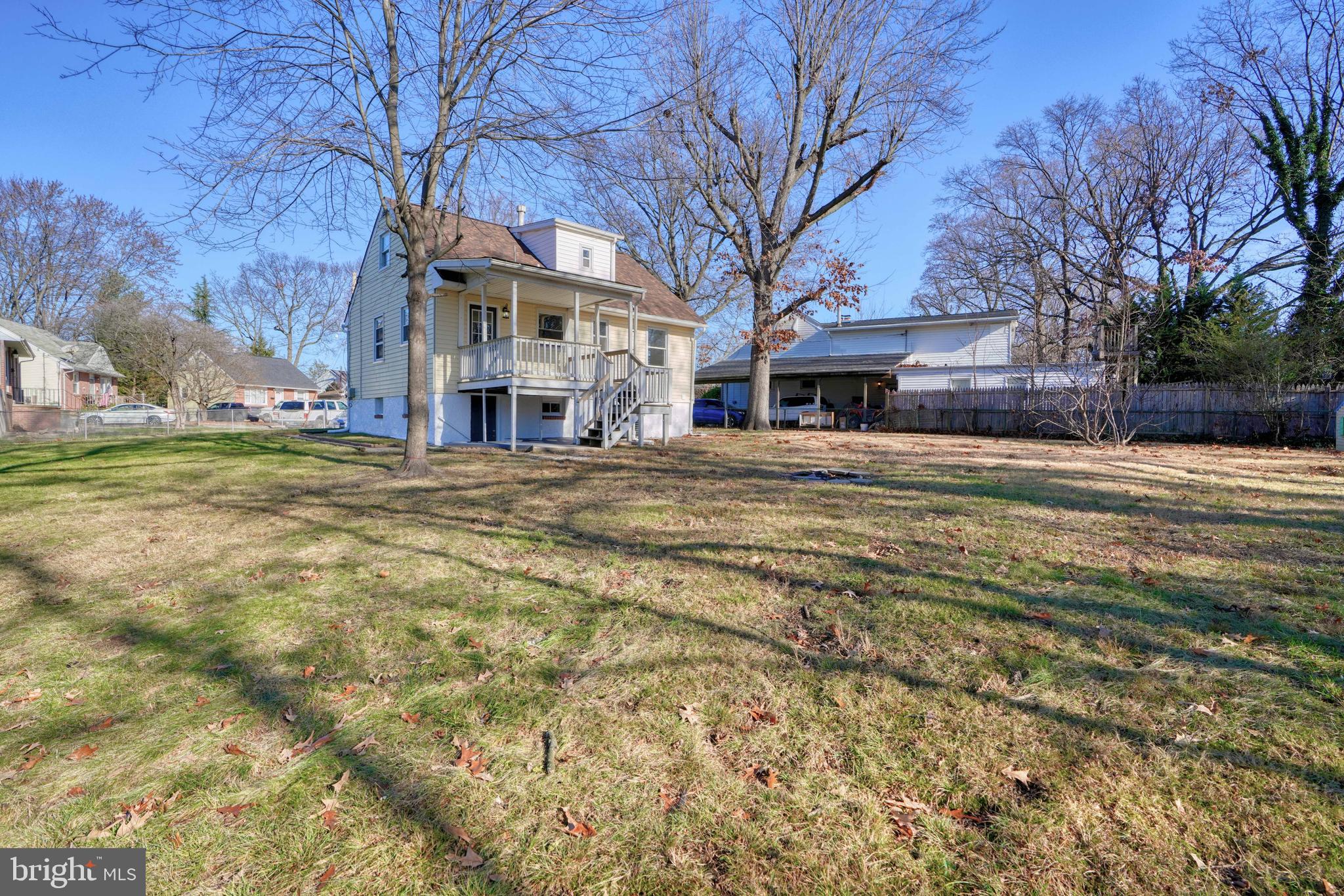 SILVER MANOR - Residential