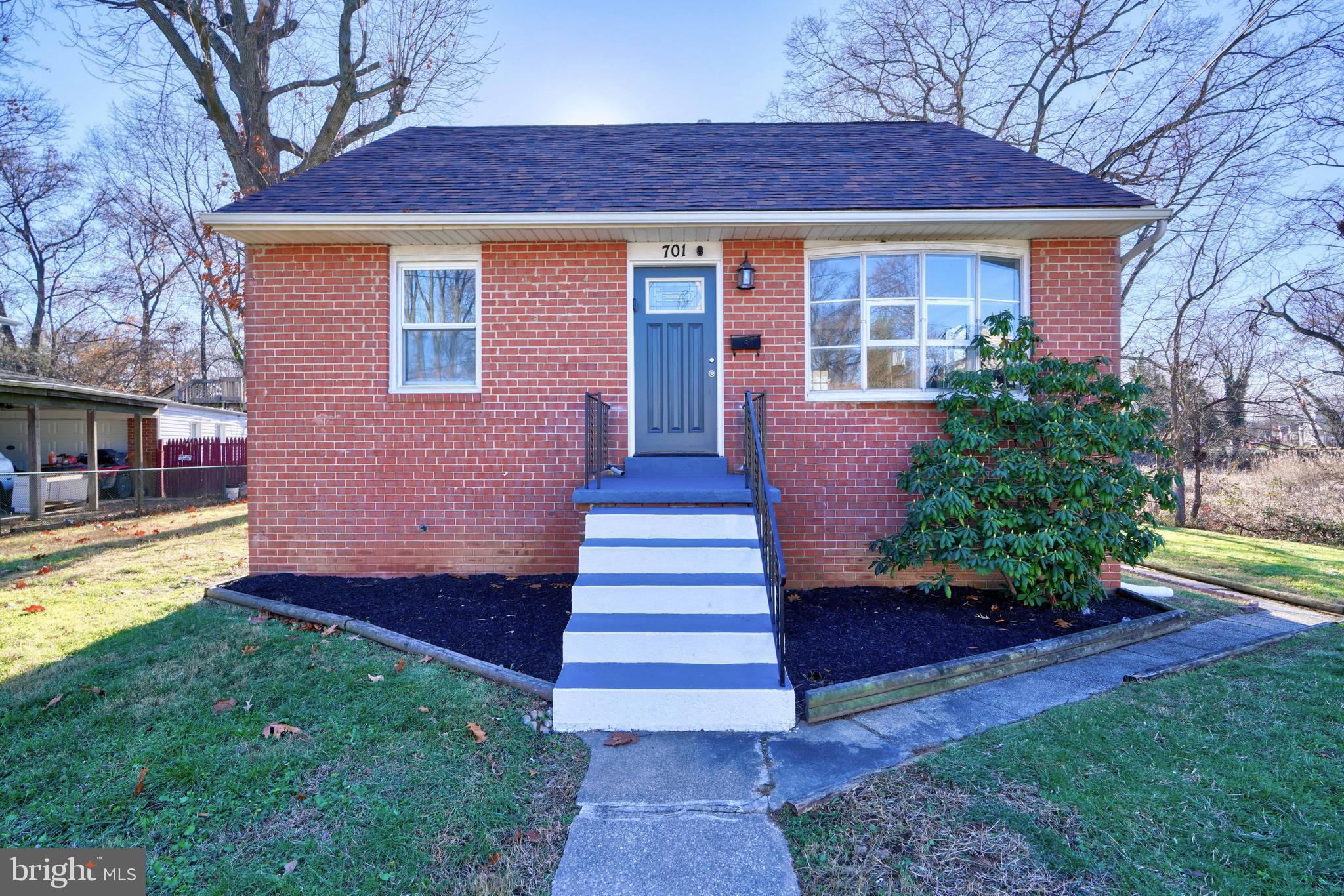 SILVER MANOR - Residential