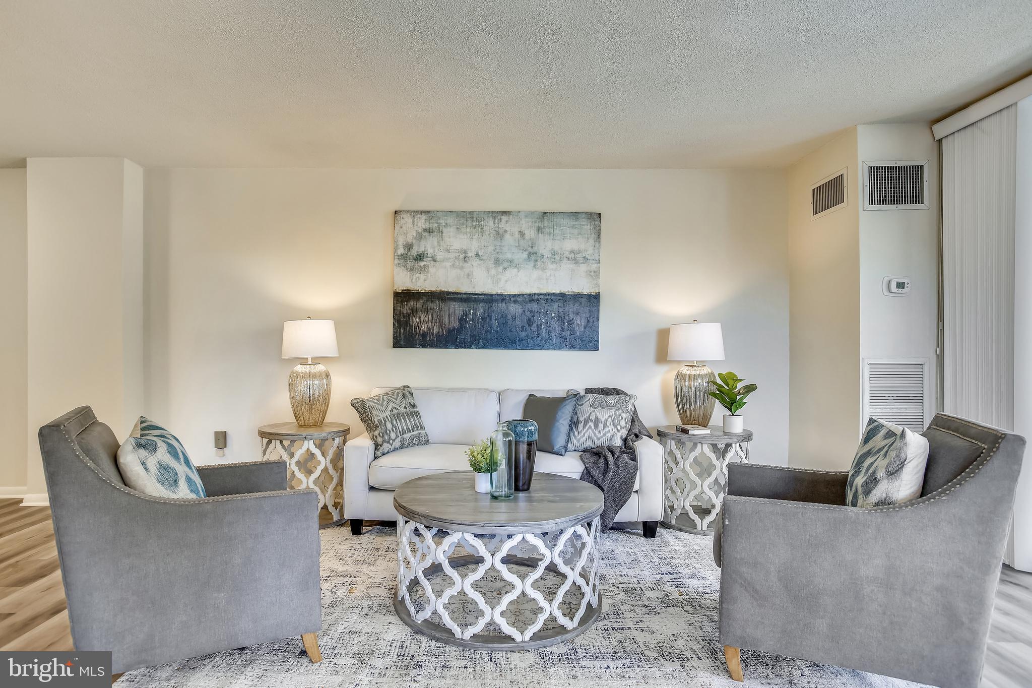 ALEXANDRIA HOUSE - Residential