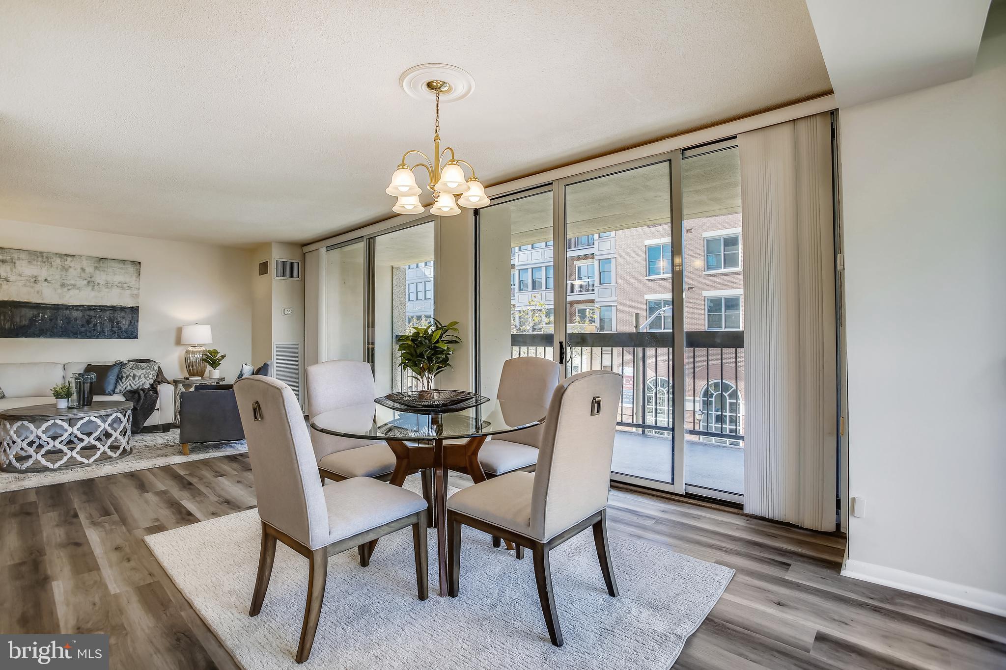 ALEXANDRIA HOUSE - Residential