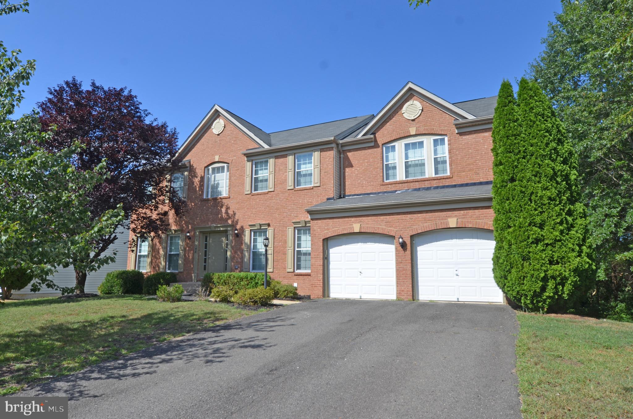 12148 RAIN SLICKER PLACE