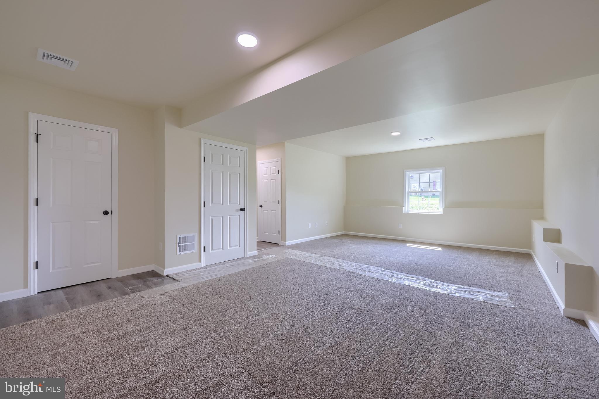 PAHAGACO HILLS - Residential