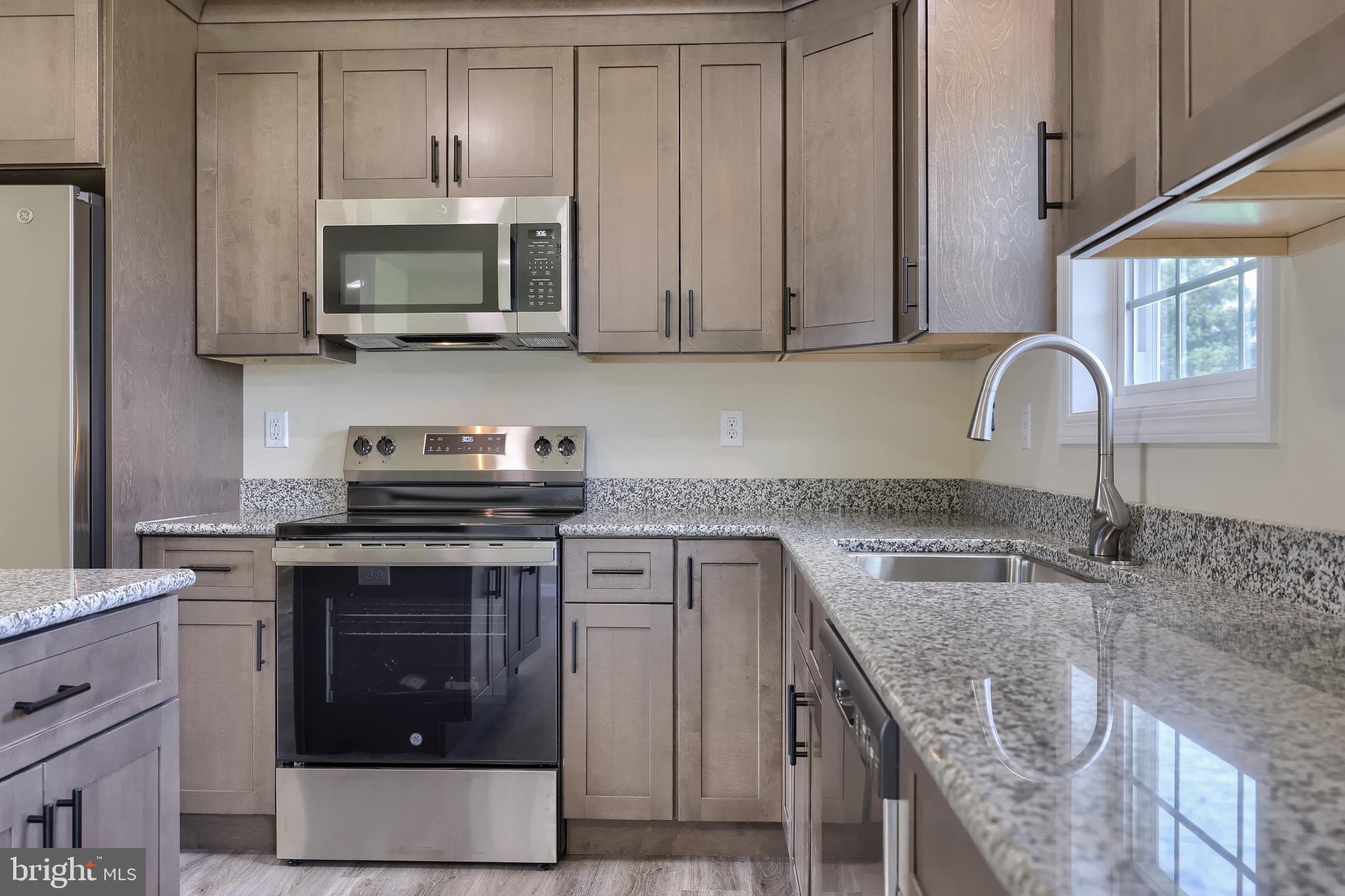 PAHAGACO HILLS - Residential