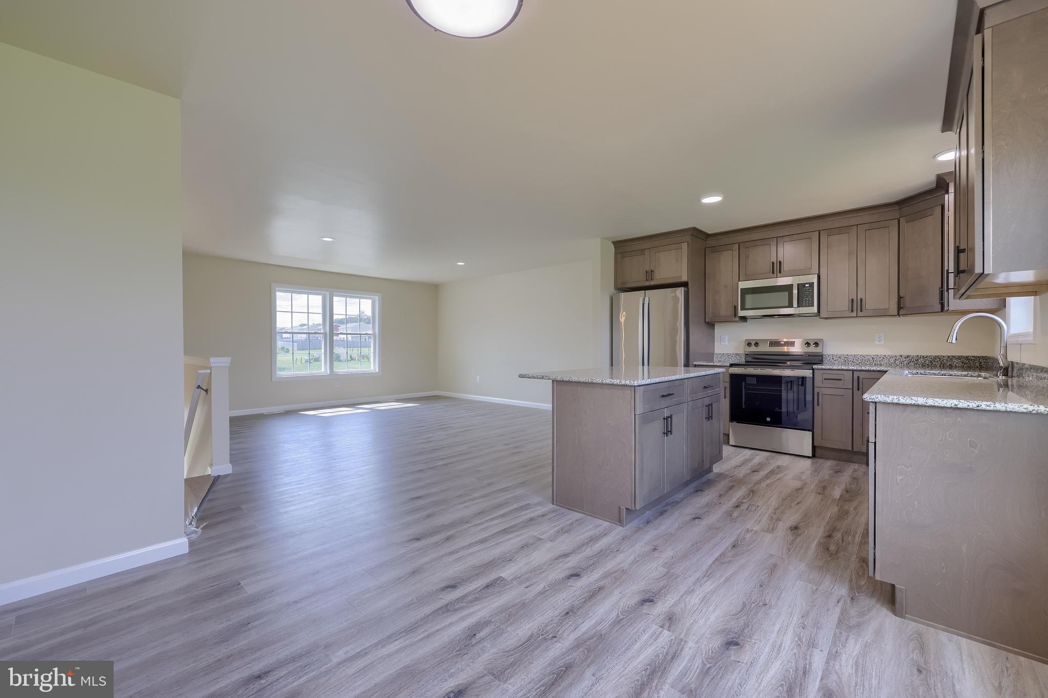 PAHAGACO HILLS - Residential