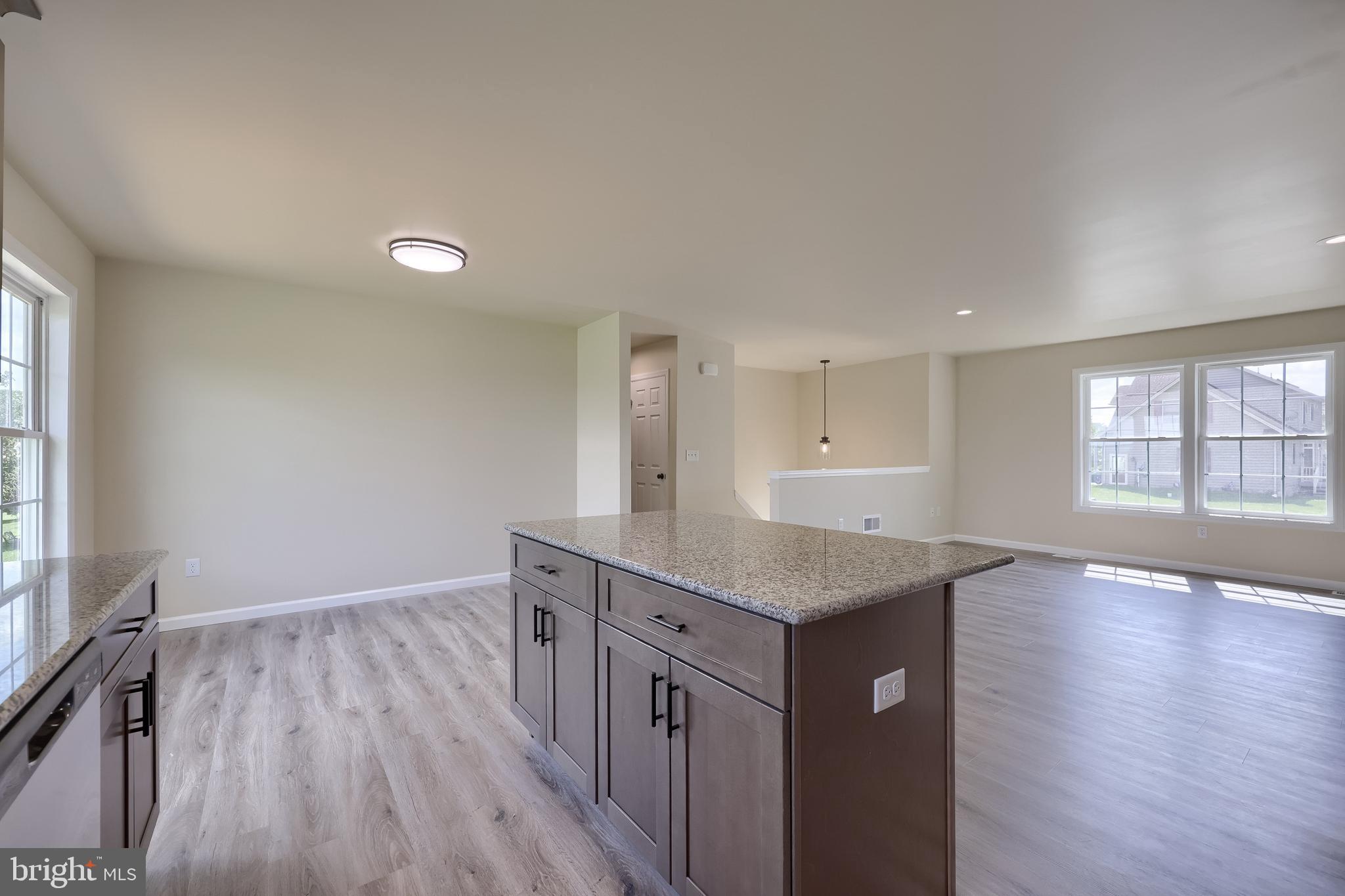 PAHAGACO HILLS - Residential