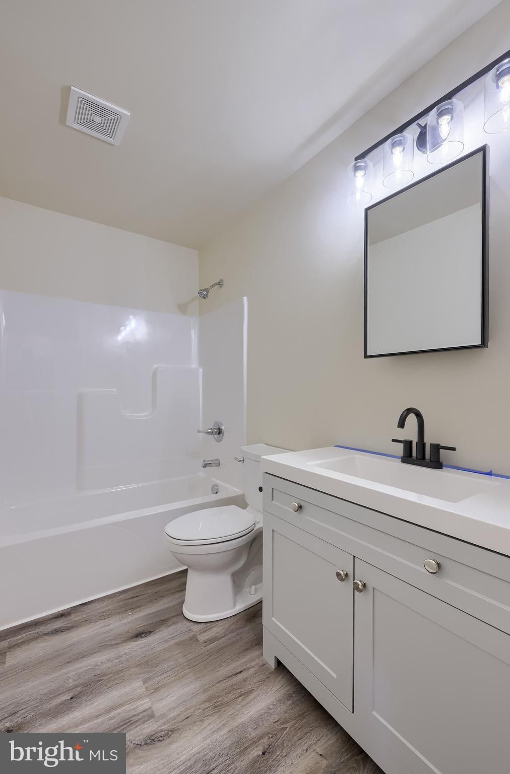 PAHAGACO HILLS - Residential