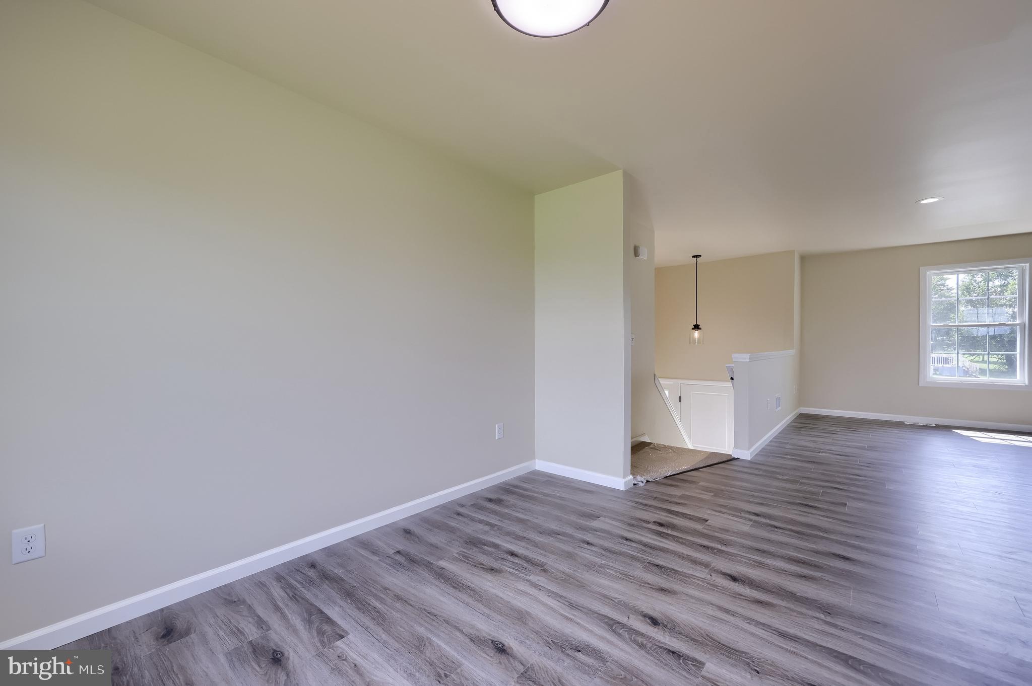 PAHAGACO HILLS - Residential