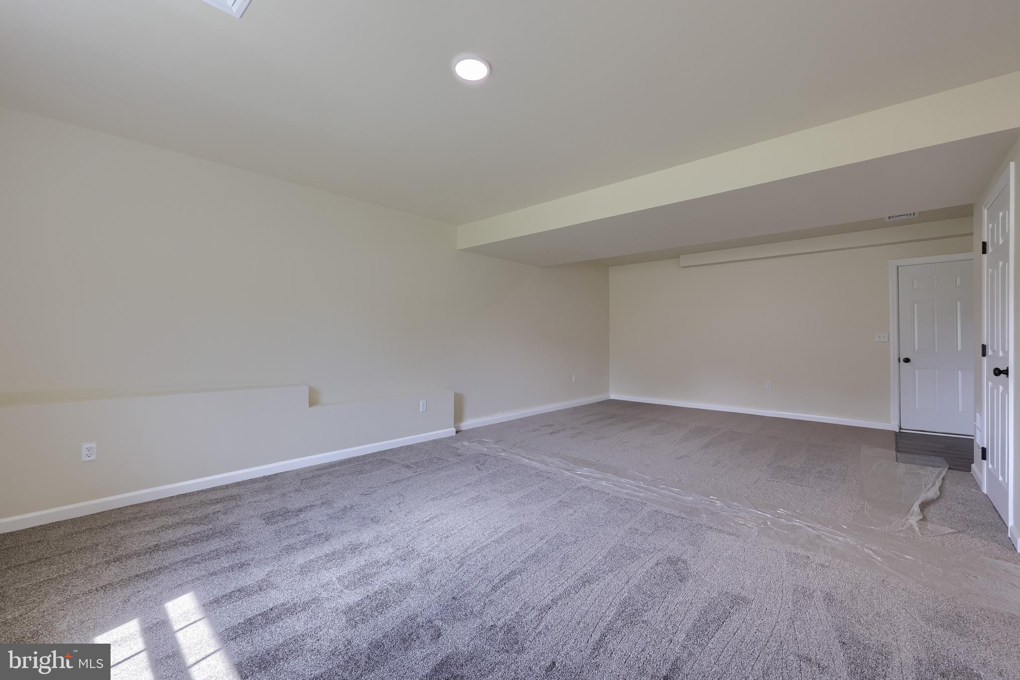 PAHAGACO HILLS - Residential