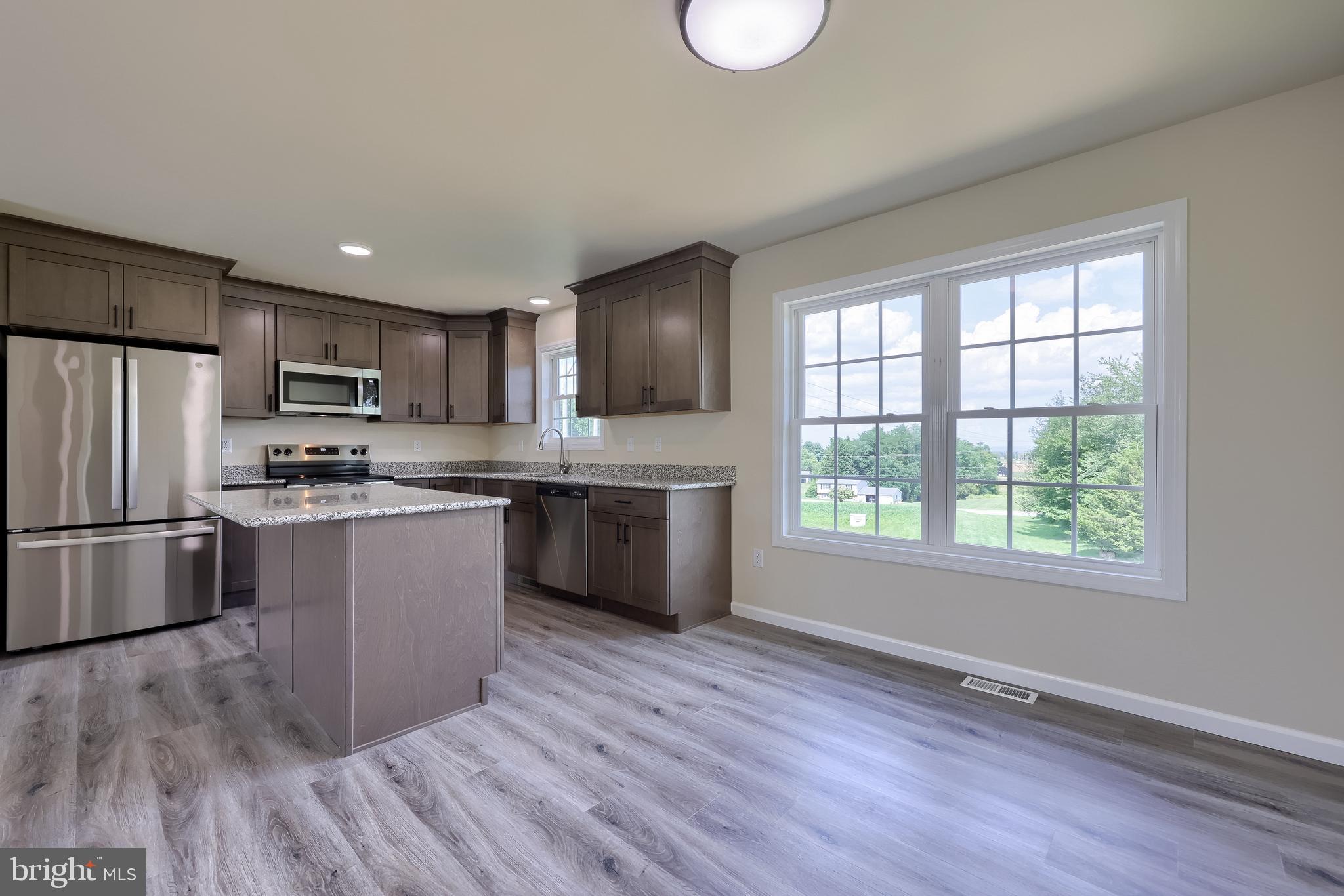 PAHAGACO HILLS - Residential