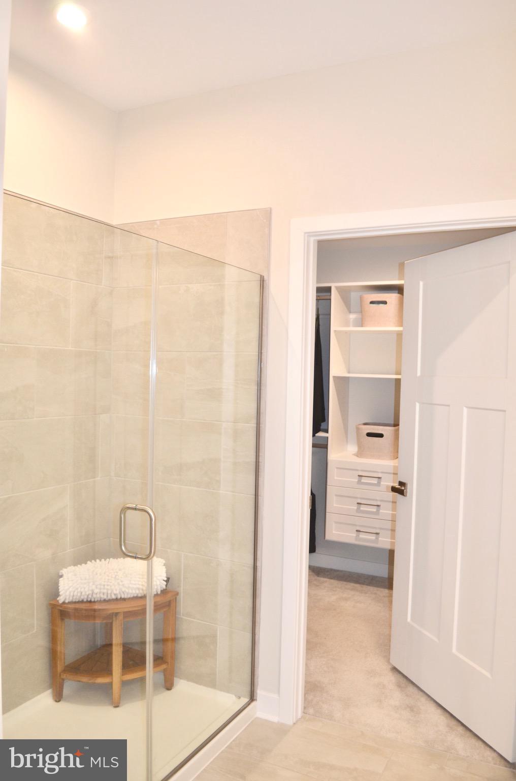 RIVER RUN - Residential