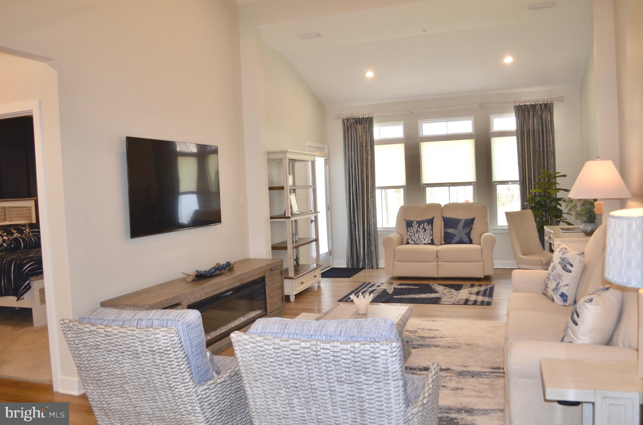 RIVER RUN - Residential