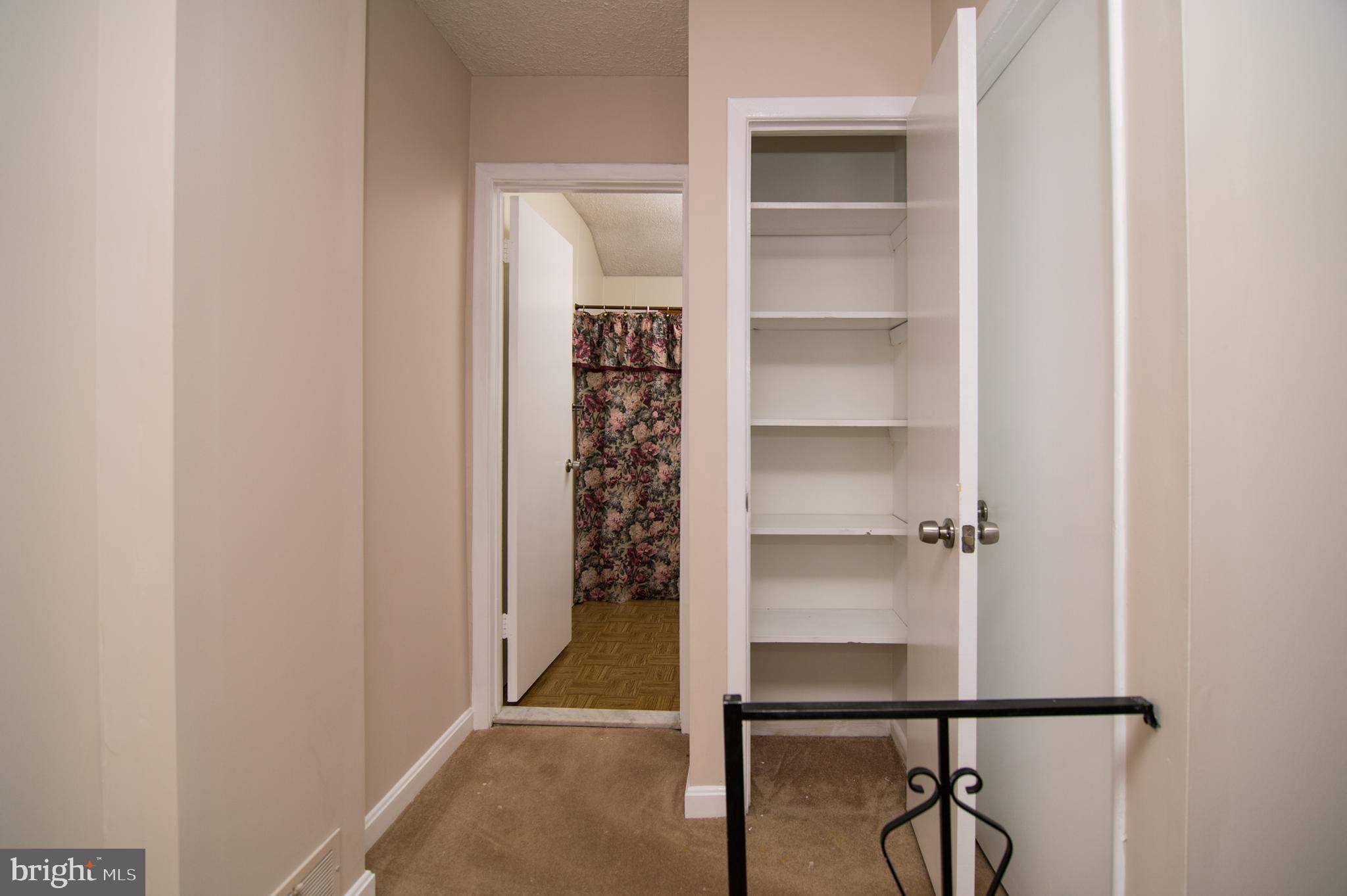 MAPLECREST - Residential Lease