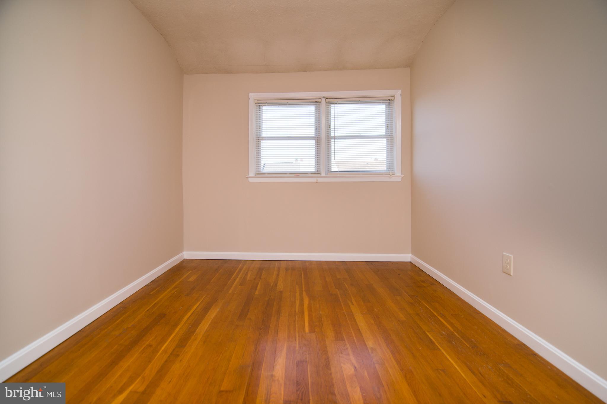 MAPLECREST - Residential Lease