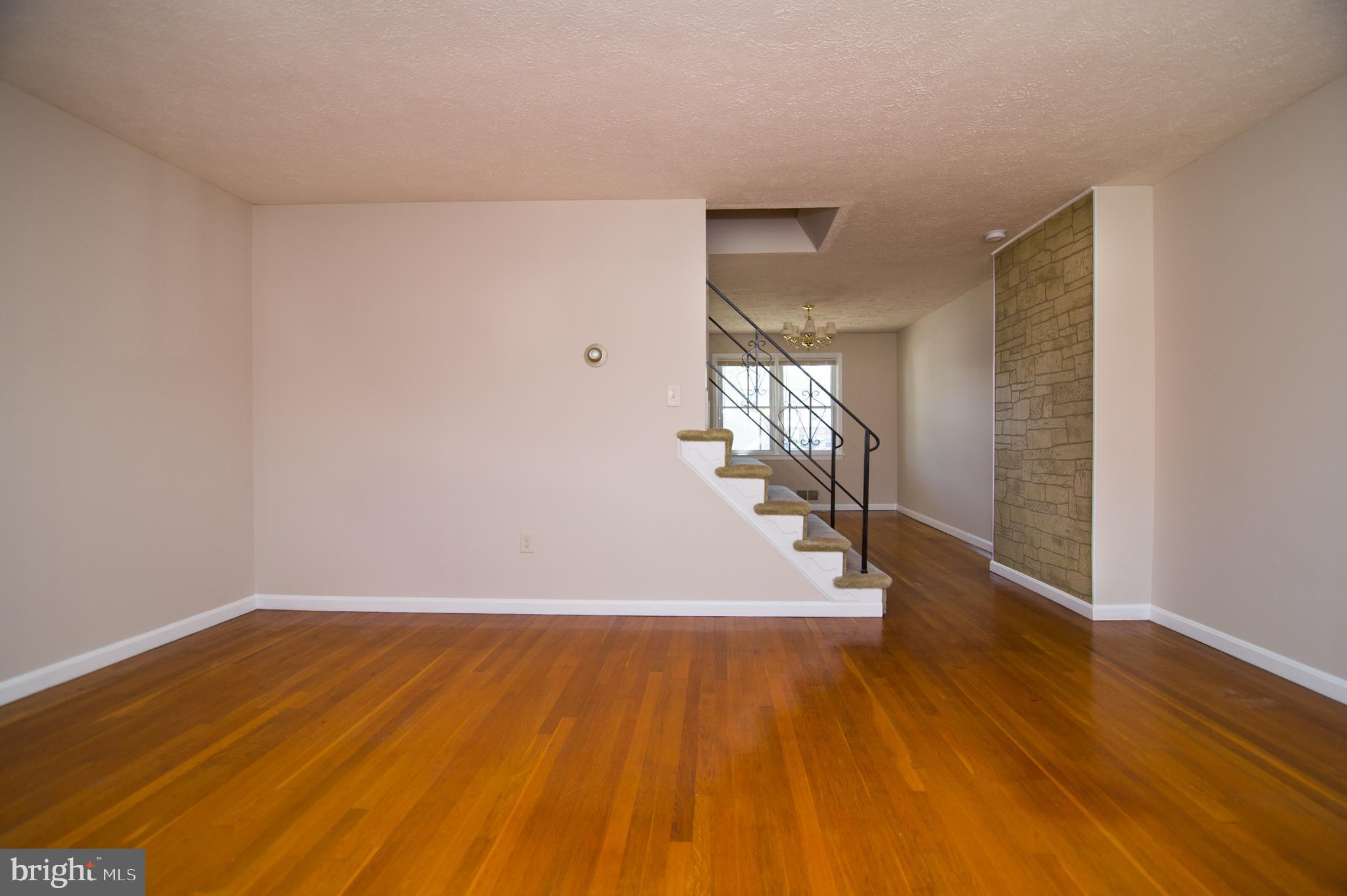 MAPLECREST - Residential Lease