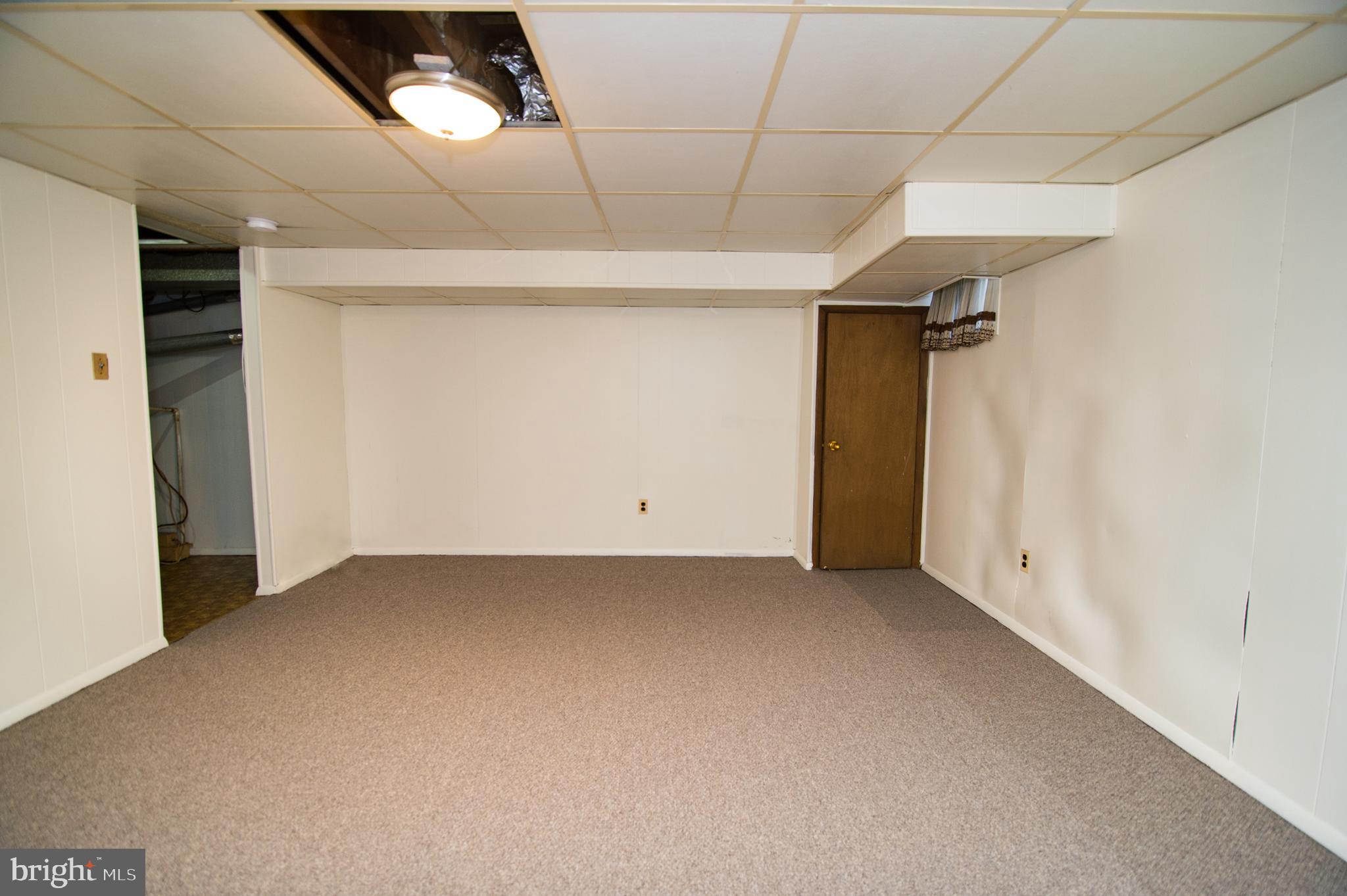 MAPLECREST - Residential Lease