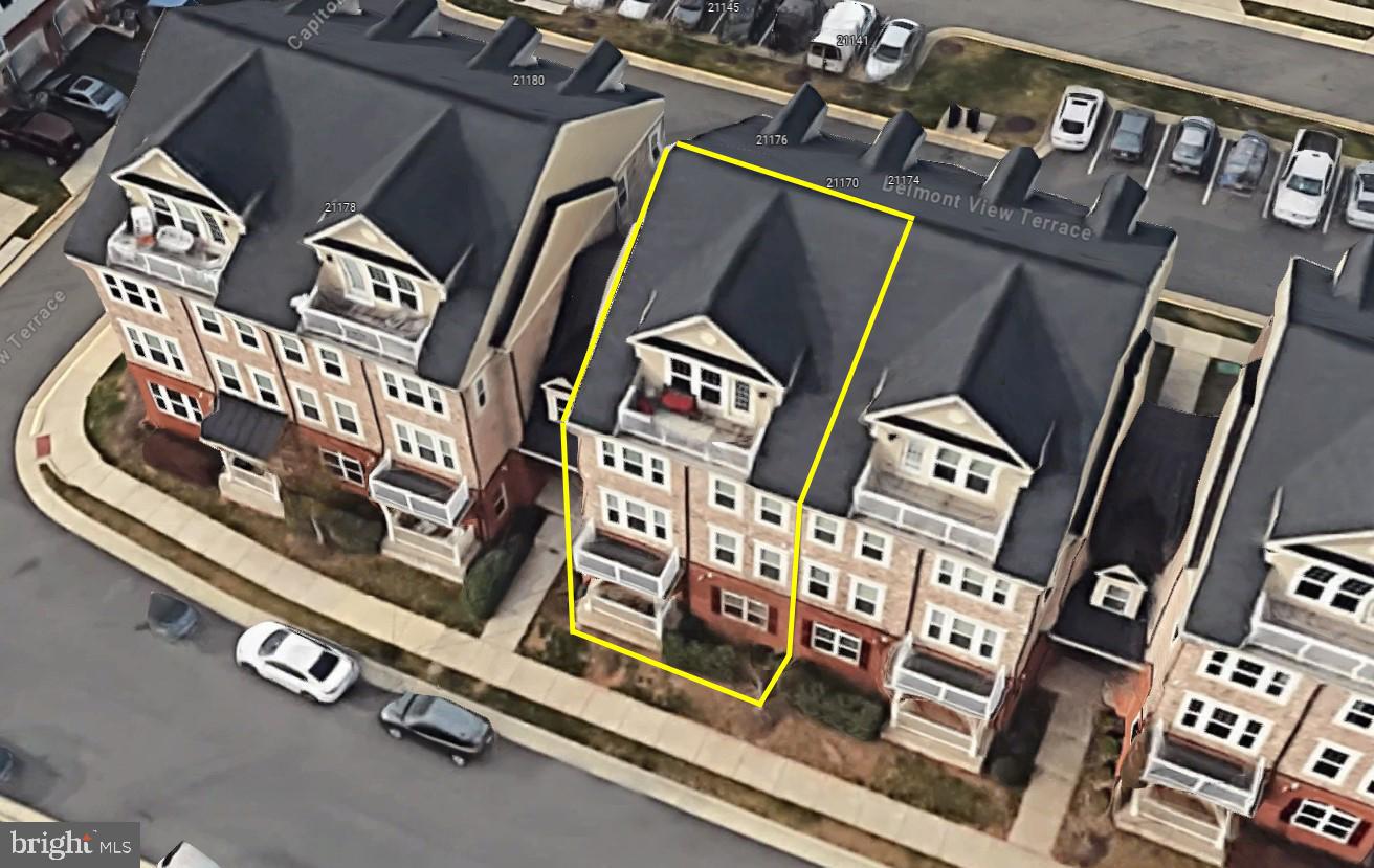 PRESERVE AT GOOSE CREEK - Residential