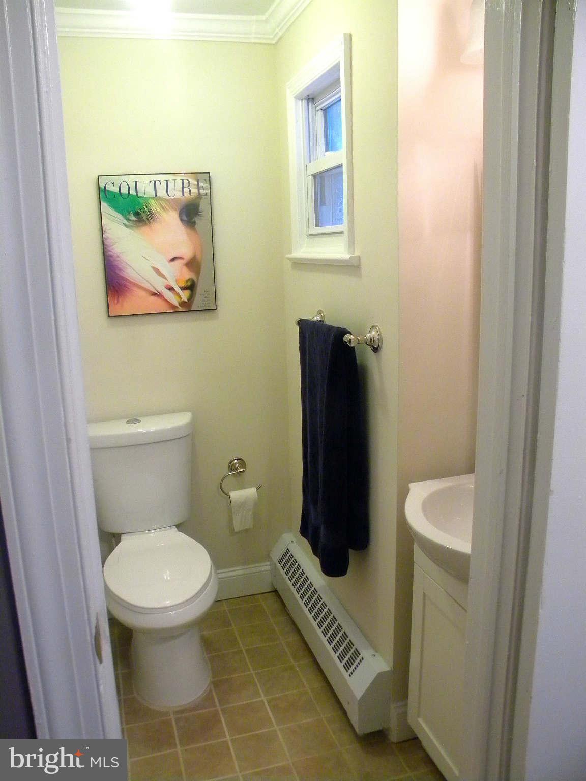 WOODLAND BEACH - Residential