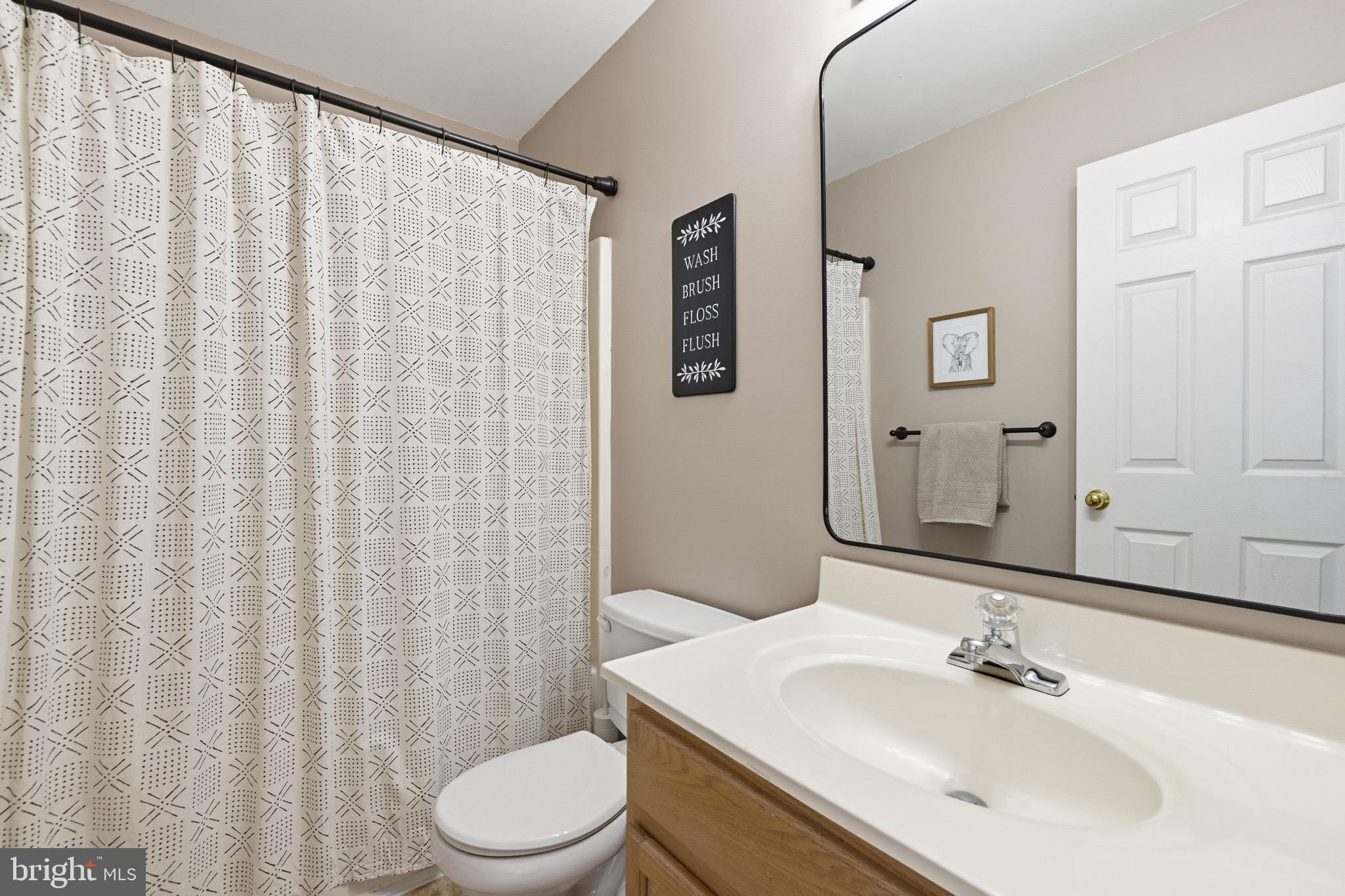 HIGHLANDS OF WARRENTON PHASE 2 - Residential