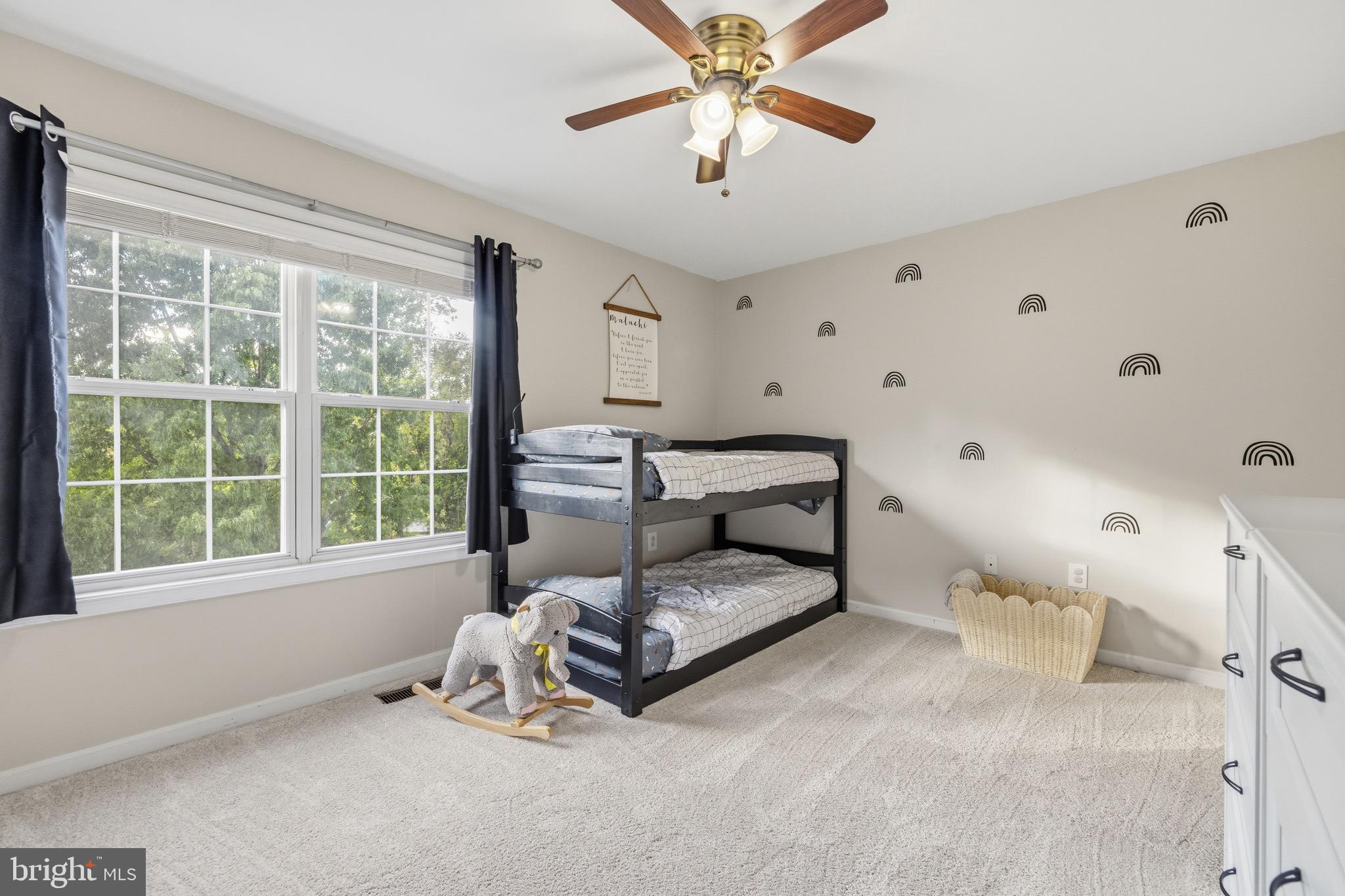 HIGHLANDS OF WARRENTON PHASE 2 - Residential
