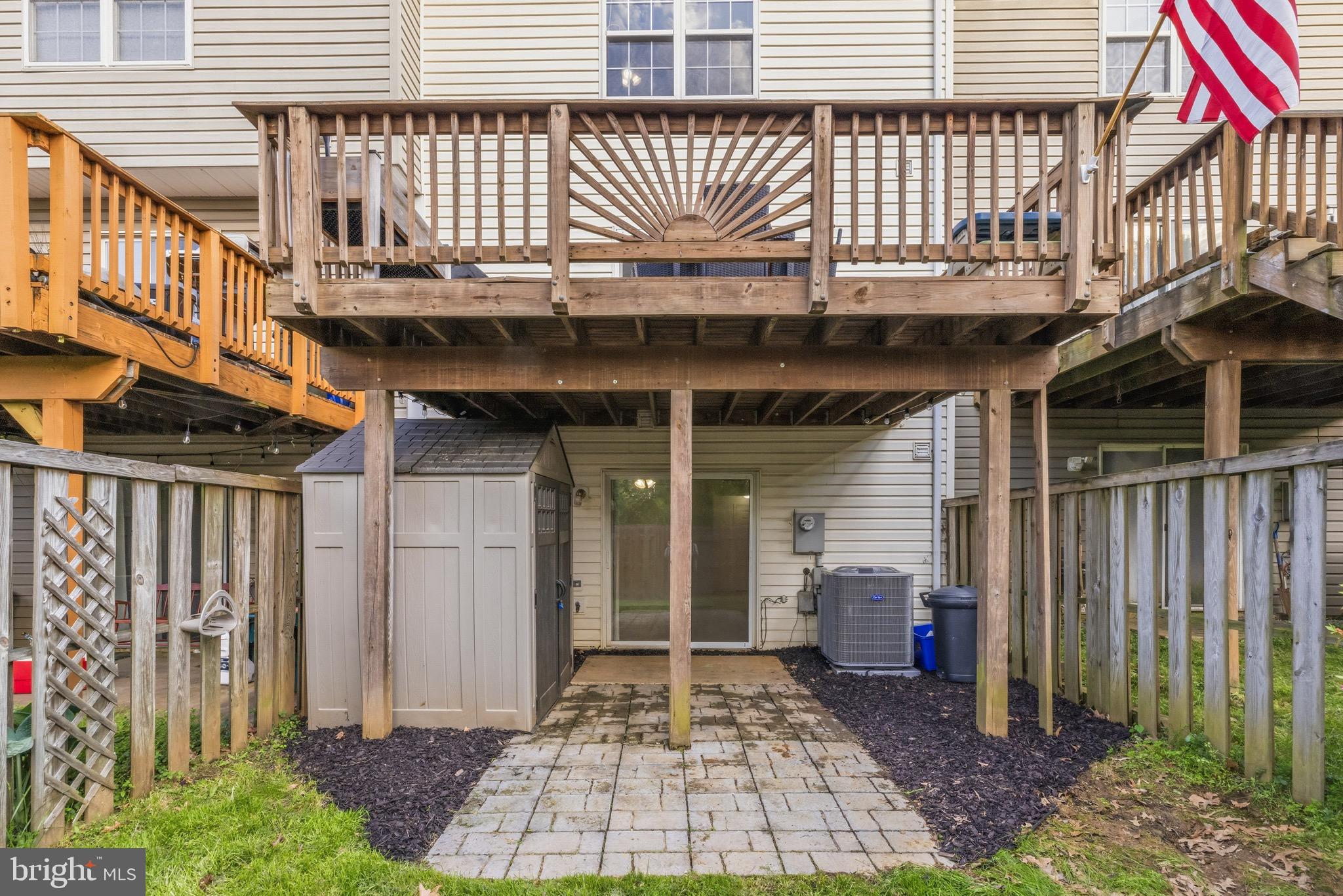 HIGHLANDS OF WARRENTON PHASE 2 - Residential