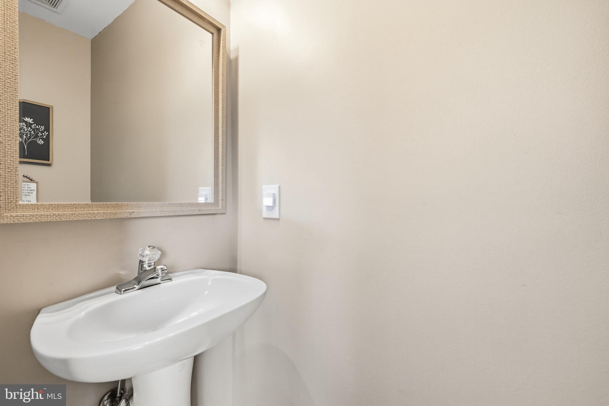 HIGHLANDS OF WARRENTON PHASE 2 - Residential