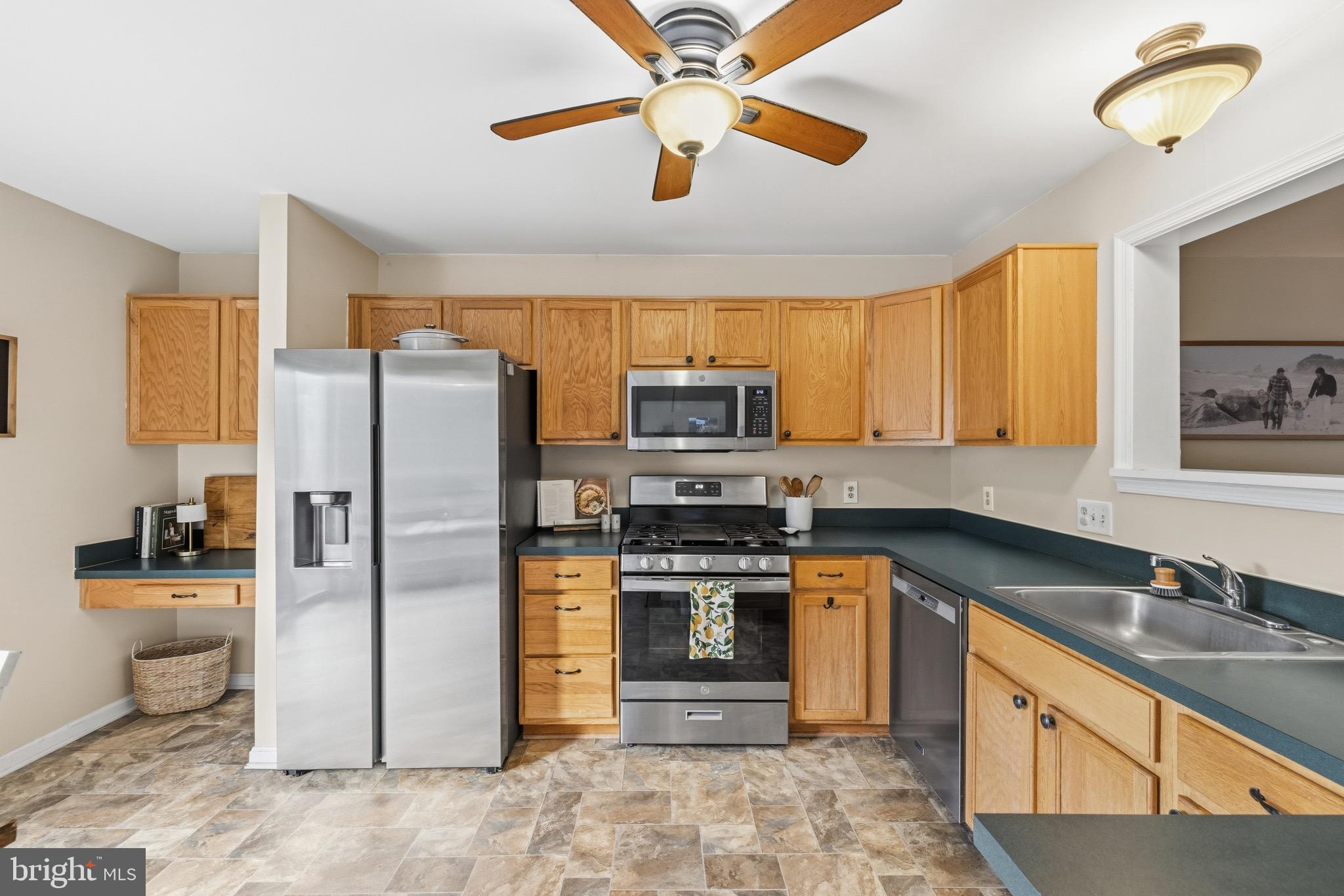 HIGHLANDS OF WARRENTON PHASE 2 - Residential